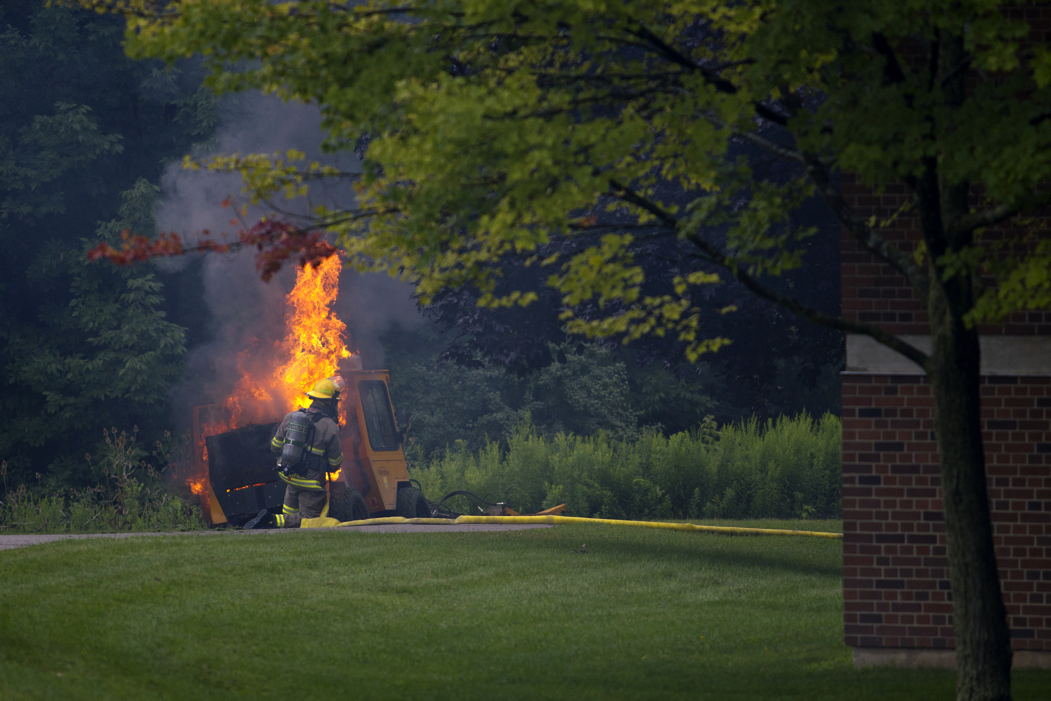 Canon EF 70-200mm F2.8L USM sample photo. Battling blazes photography
