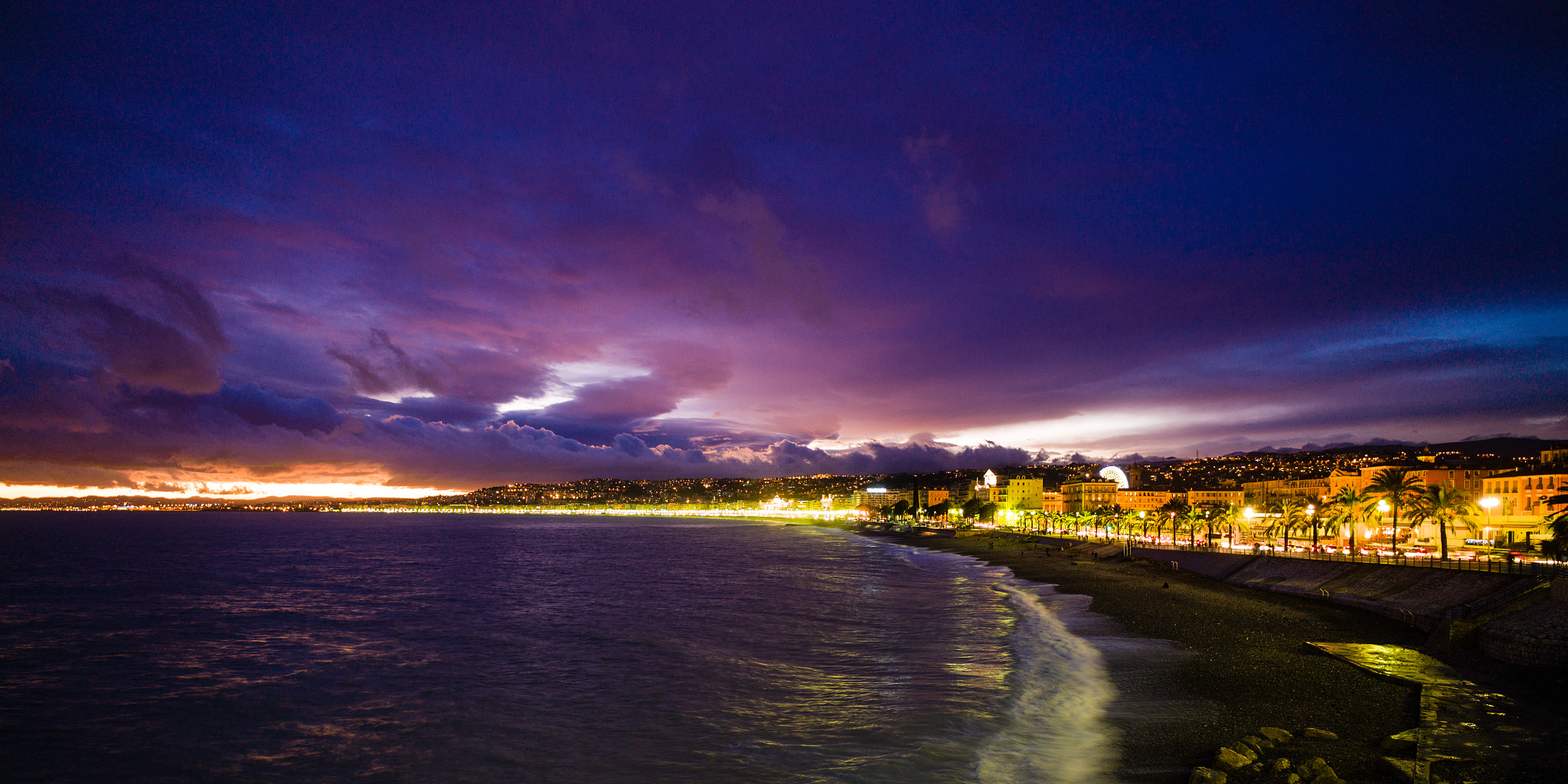 Leica M9 + Leica Super-Elmar-M 21mm F3.4 ASPH sample photo. The blue hour on the azure coast photography