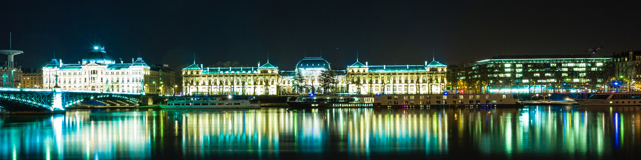 Leica M9 + Leica Super-Elmar-M 21mm F3.4 ASPH sample photo. Reflections on the rhone photography