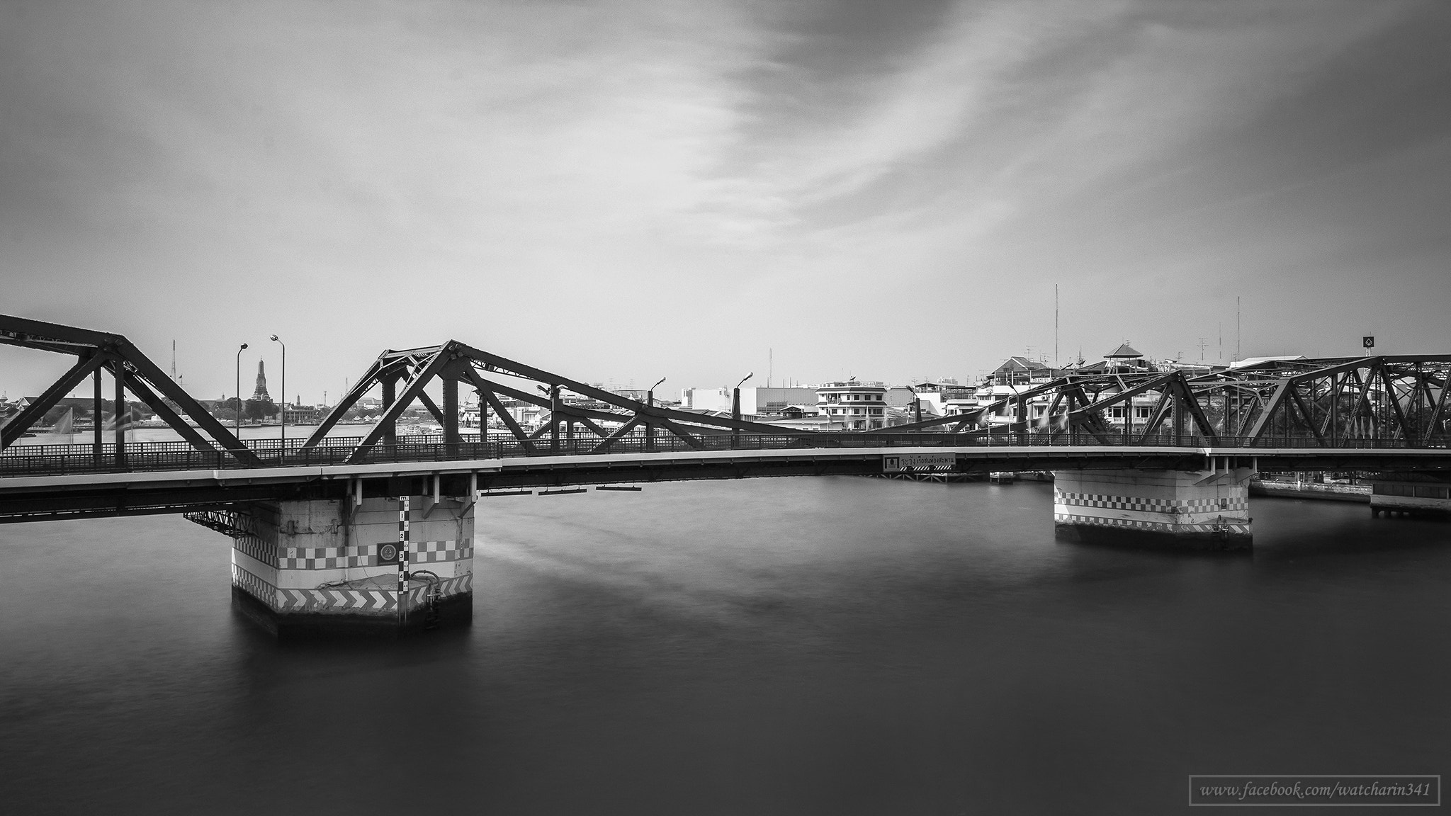 Canon EF-S 10-18mm F4.5–5.6 IS STM sample photo. Memorial bridge (thailand) photography