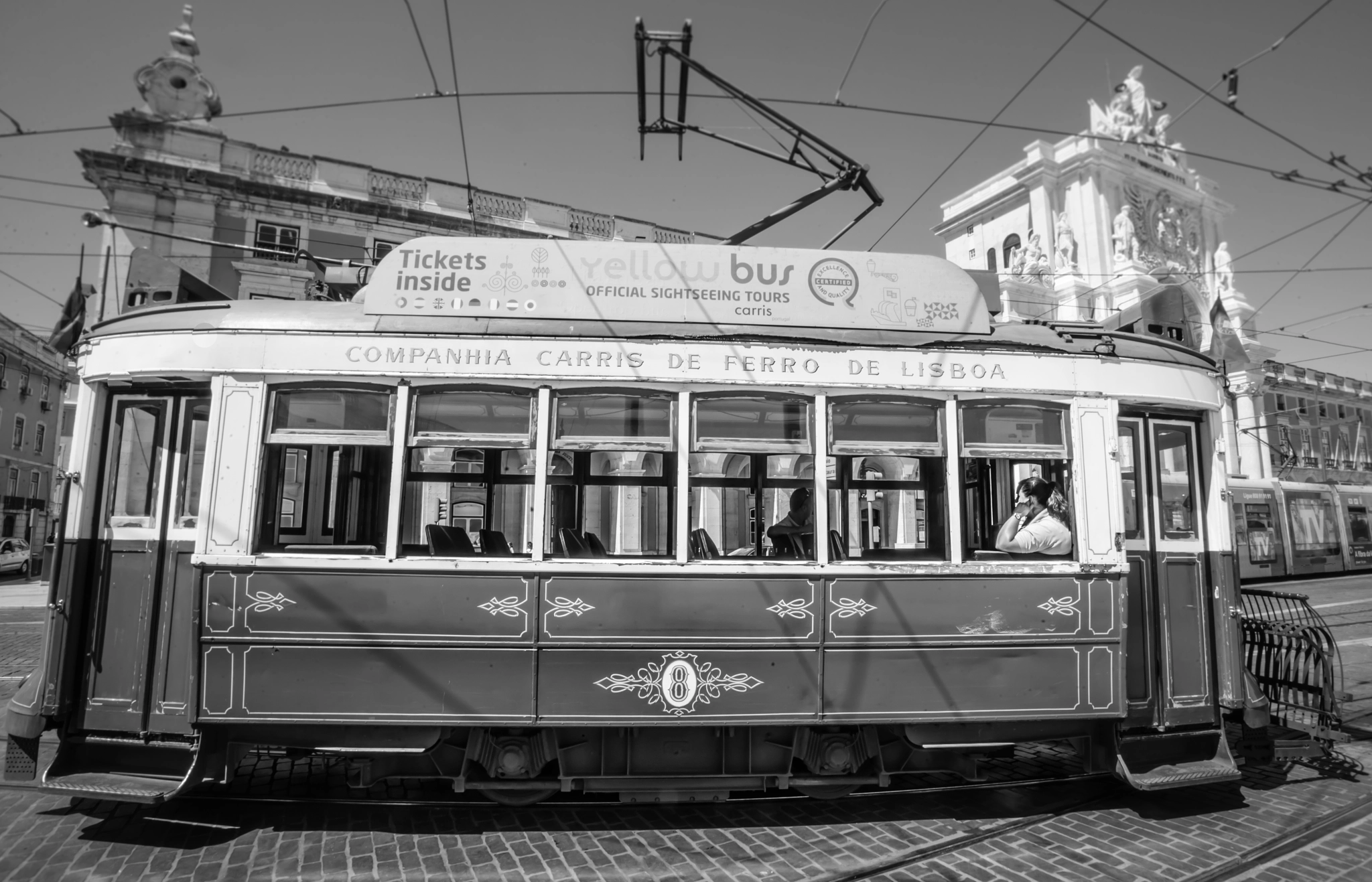Nikon D600 + Sigma 17-35mm F2.8-4 EX Aspherical sample photo. Tram photography