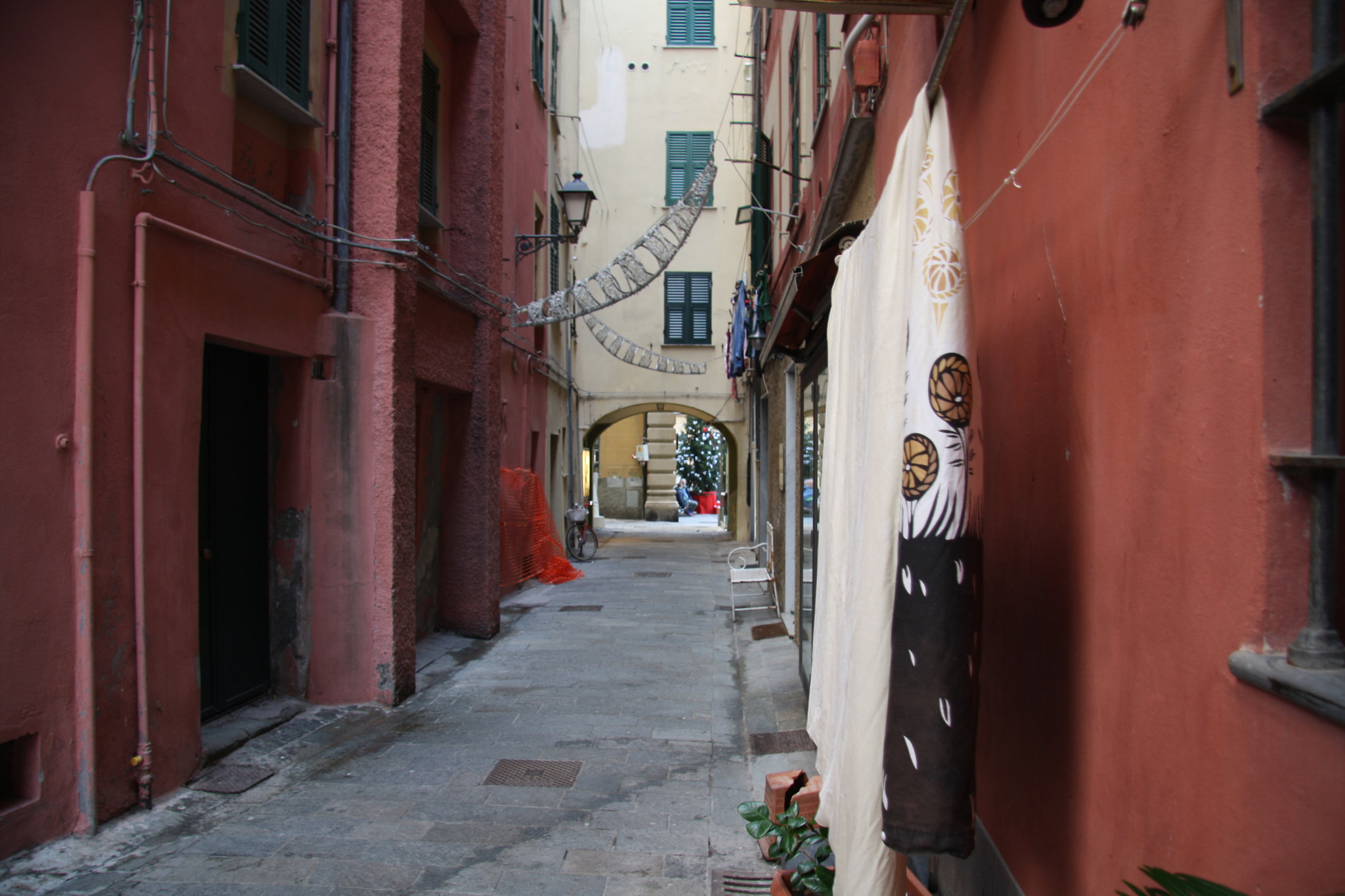 Canon EF-S 17-85mm F4-5.6 IS USM sample photo. Varazze photography