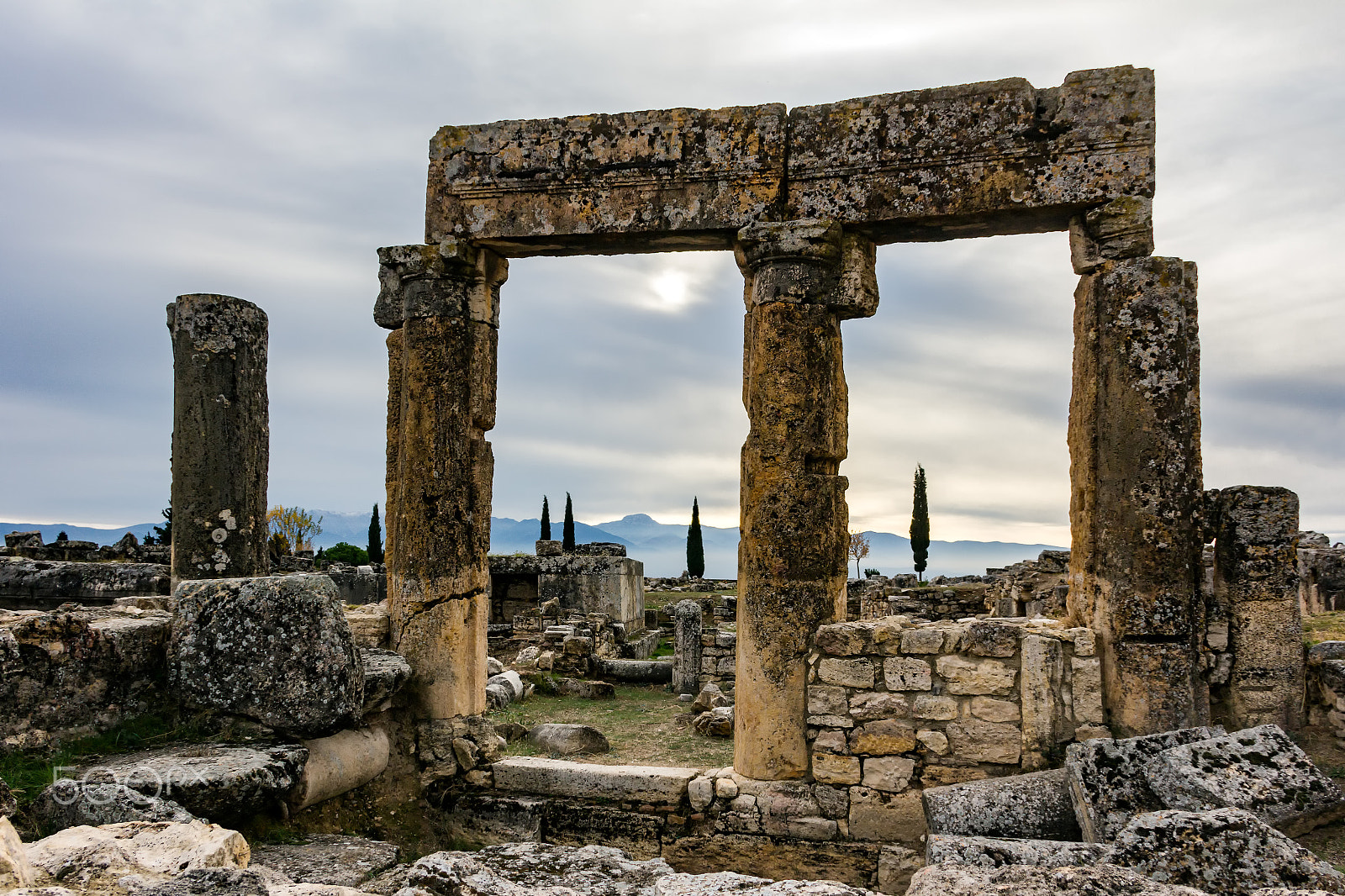Sigma 18-125mm F3.8-5.6 DC OS HSM sample photo. The ruins of hierapolis photography