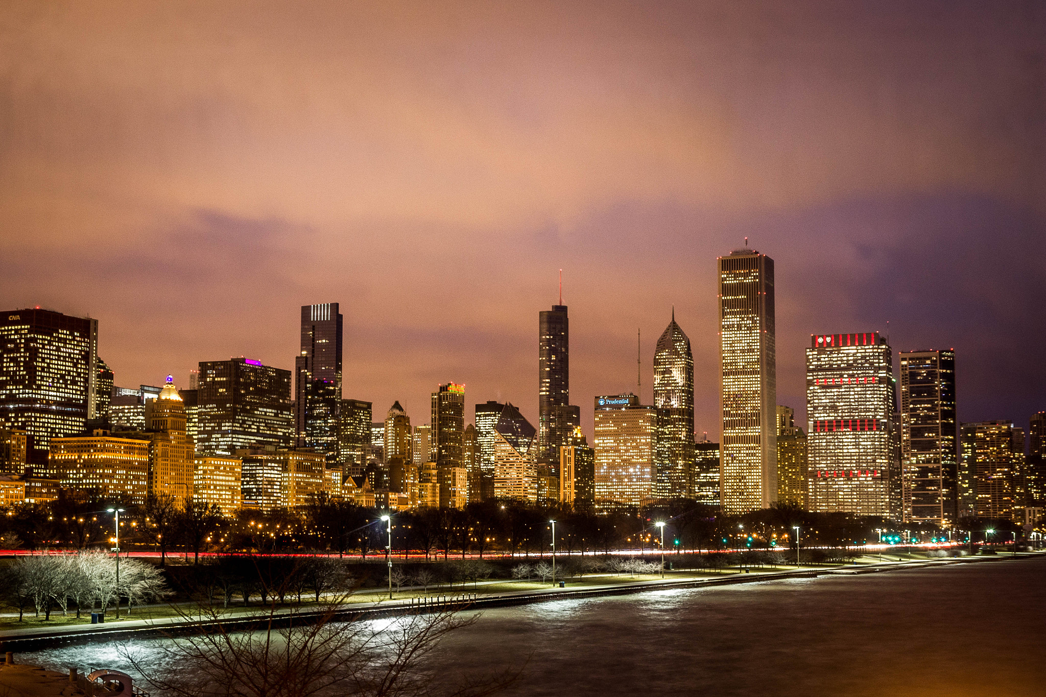 Sigma 17-70mm F2.8-4 DC Macro OS HSM sample photo. Chicago skyline photography