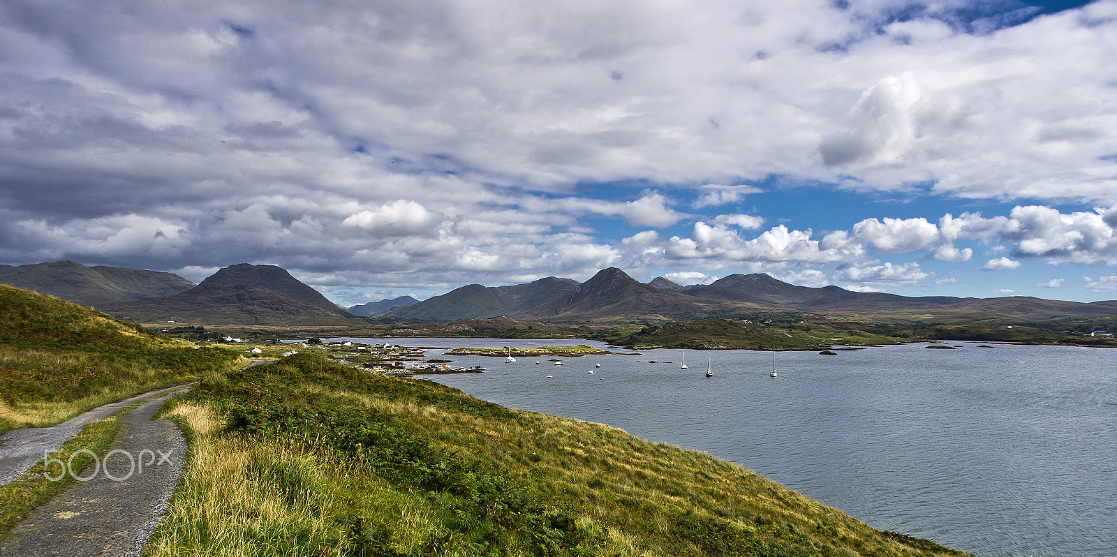 Pentax smc DA 15mm F4 ED AL Limited sample photo. Connemara view photography