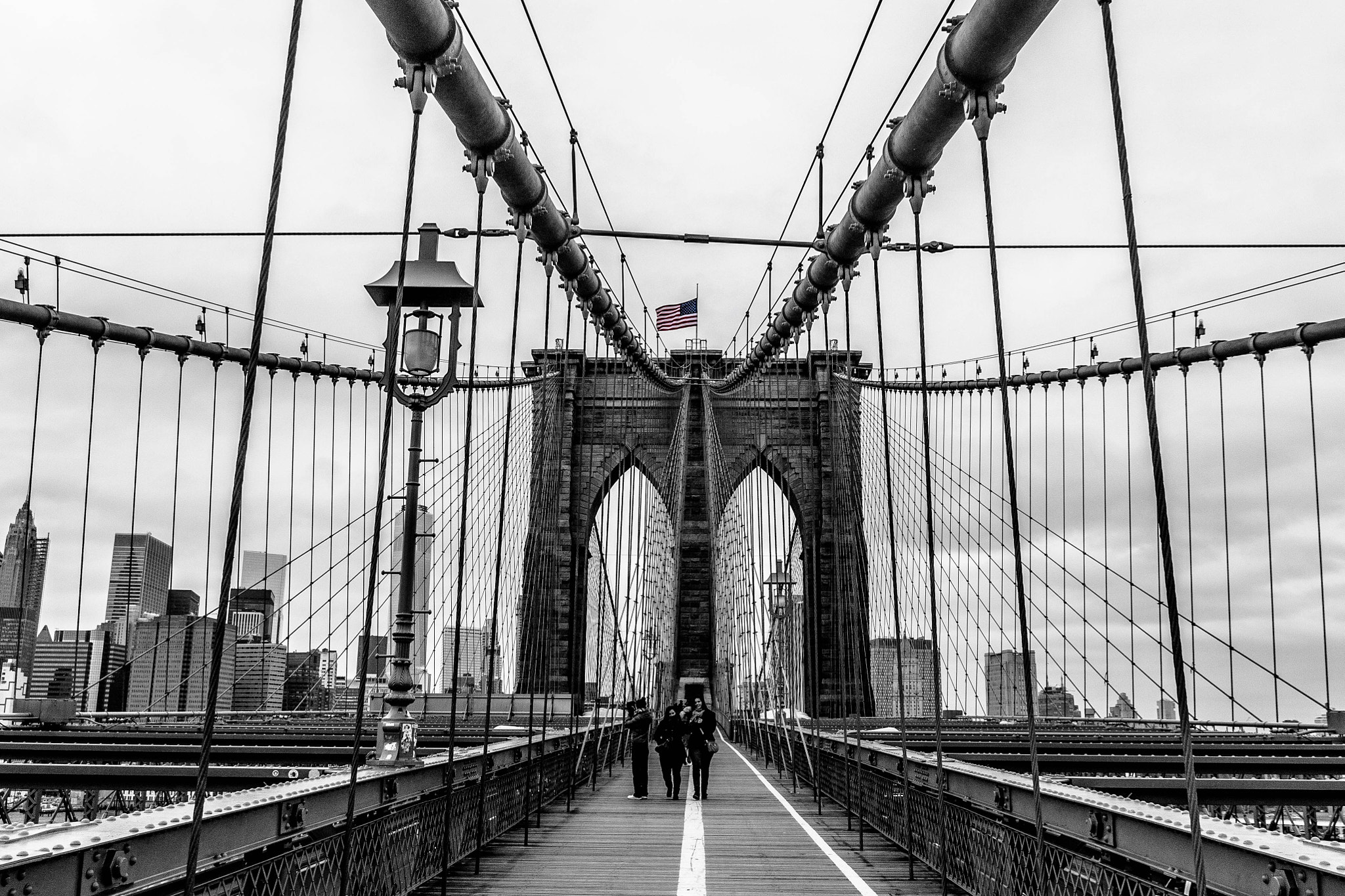 Sigma 17-70mm F2.8-4 DC Macro OS HSM sample photo. Brooklyn bridge photography