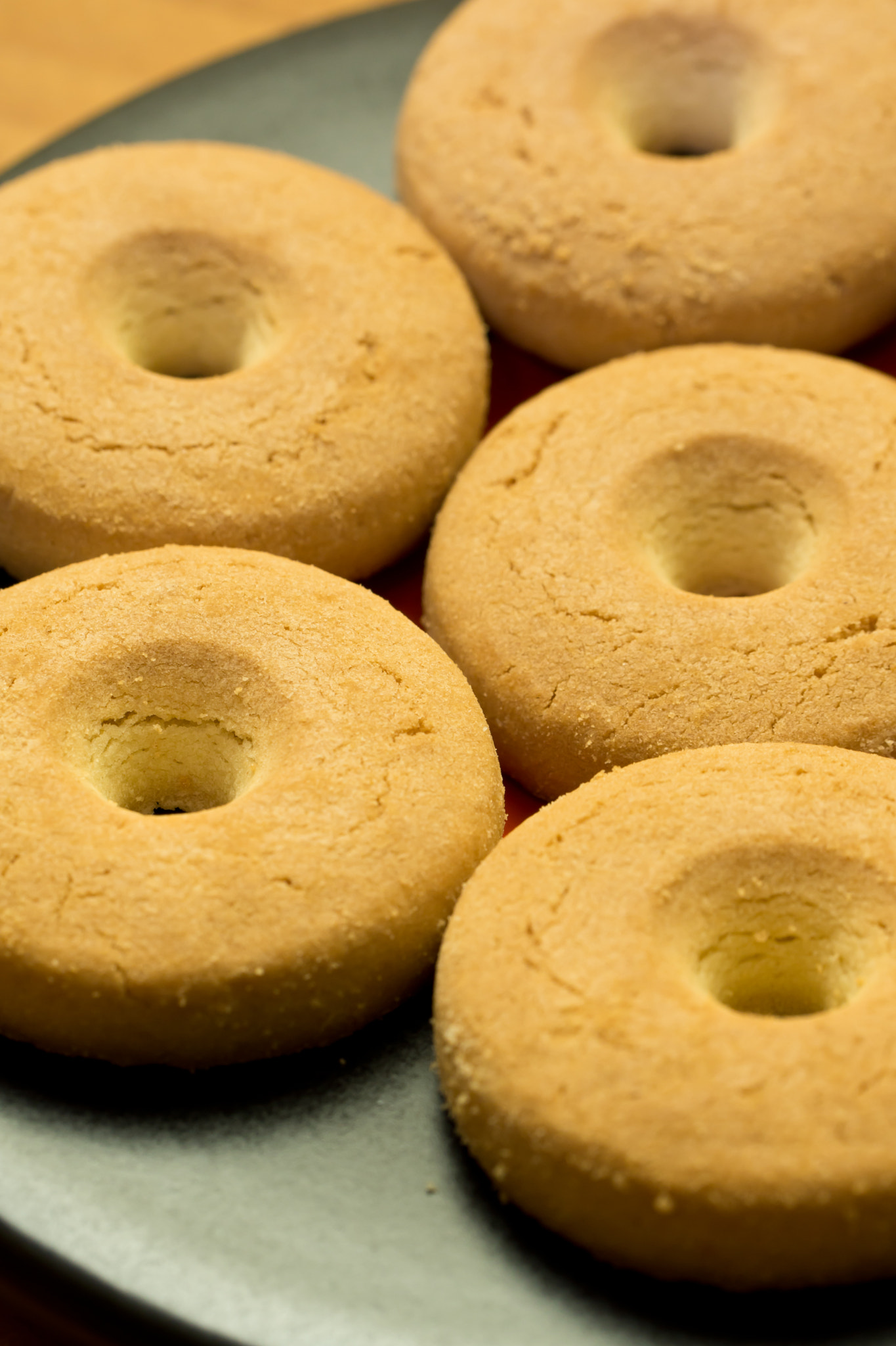 Sony SLT-A77 + Tamron Lens (255) sample photo. Circle shaped cookies photography