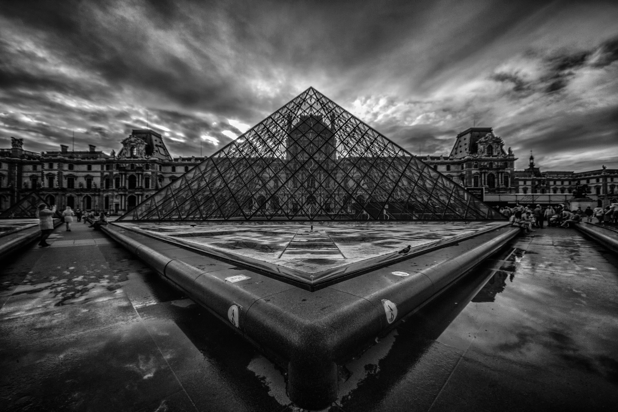 Sigma 8-16mm F4.5-5.6 DC HSM sample photo. Apocalypse now ! photography