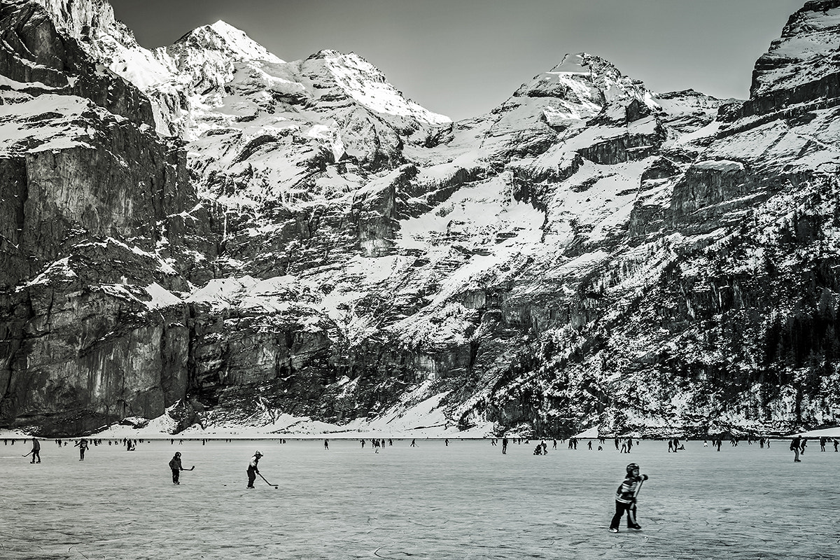 Sony a99 II + Sony Vario-Sonnar T* 24-70mm F2.8 ZA SSM II sample photo. Ice cold hockey photography