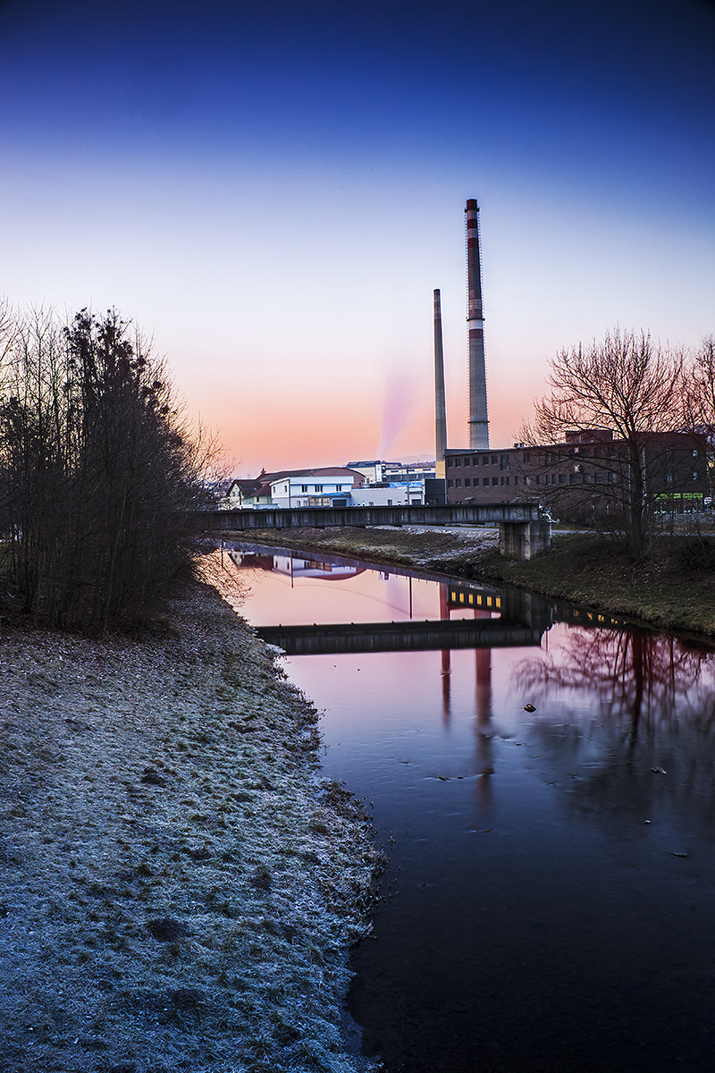 Canon EF 28-80mm f/3.5-5.6 USM IV sample photo. Chimneys photography
