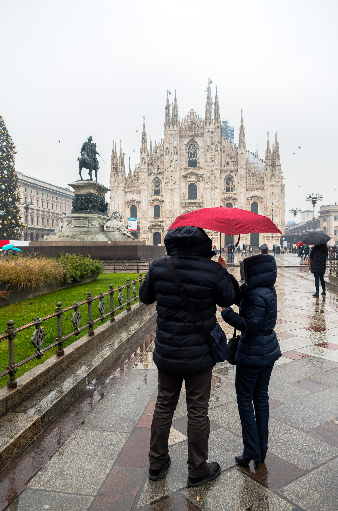 Pentax smc DA 18-55mm F3.5-5.6 AL WR sample photo. Milano uggiosa photography