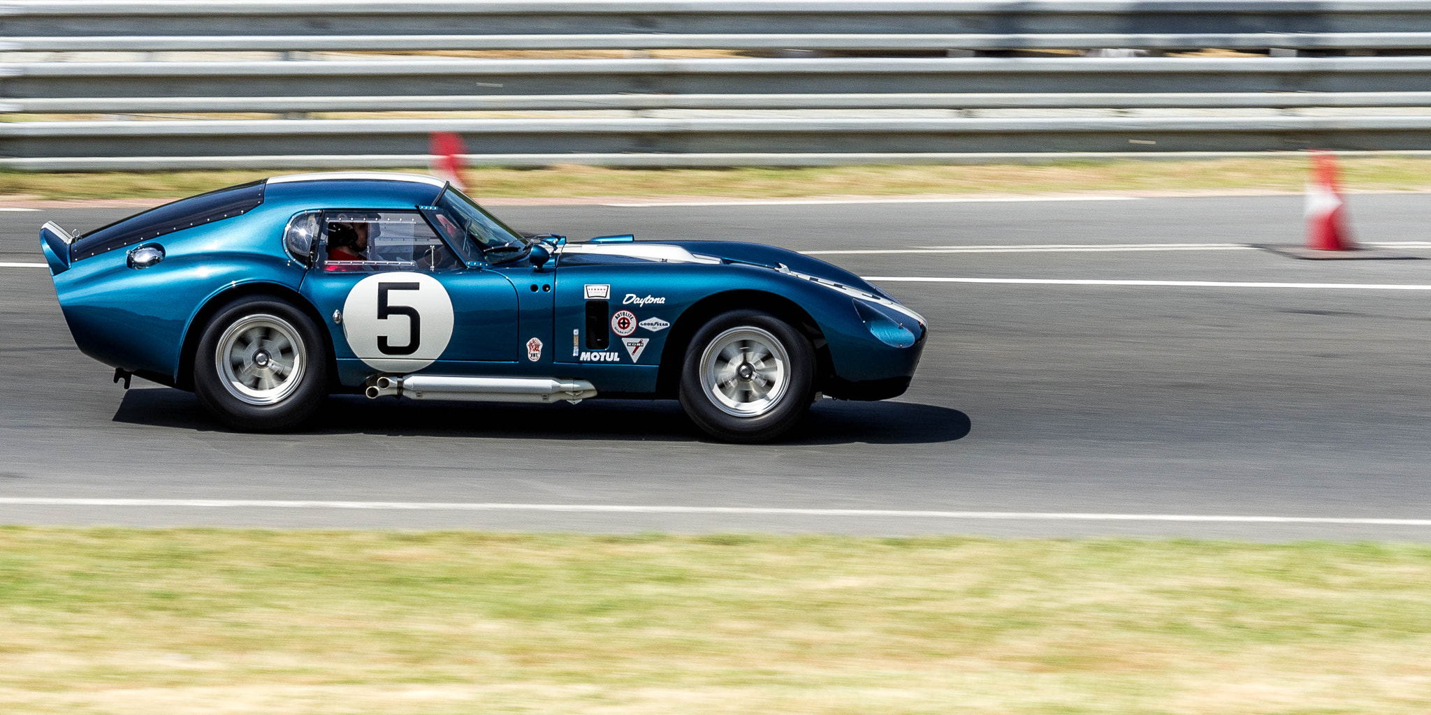 Pentax K-5 sample photo. Shelby cobra daytona (4ème - 1964) - le mans 2015 photography