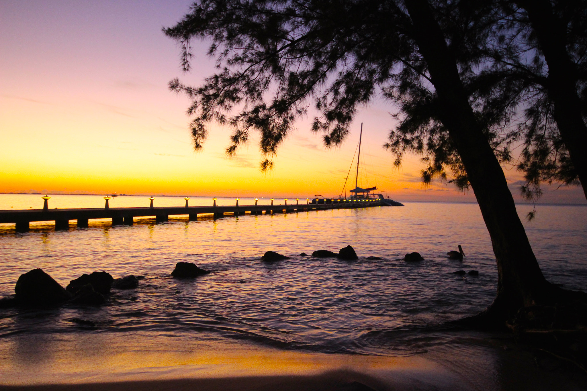 Canon EOS 650D (EOS Rebel T4i / EOS Kiss X6i) sample photo. Rum point photography