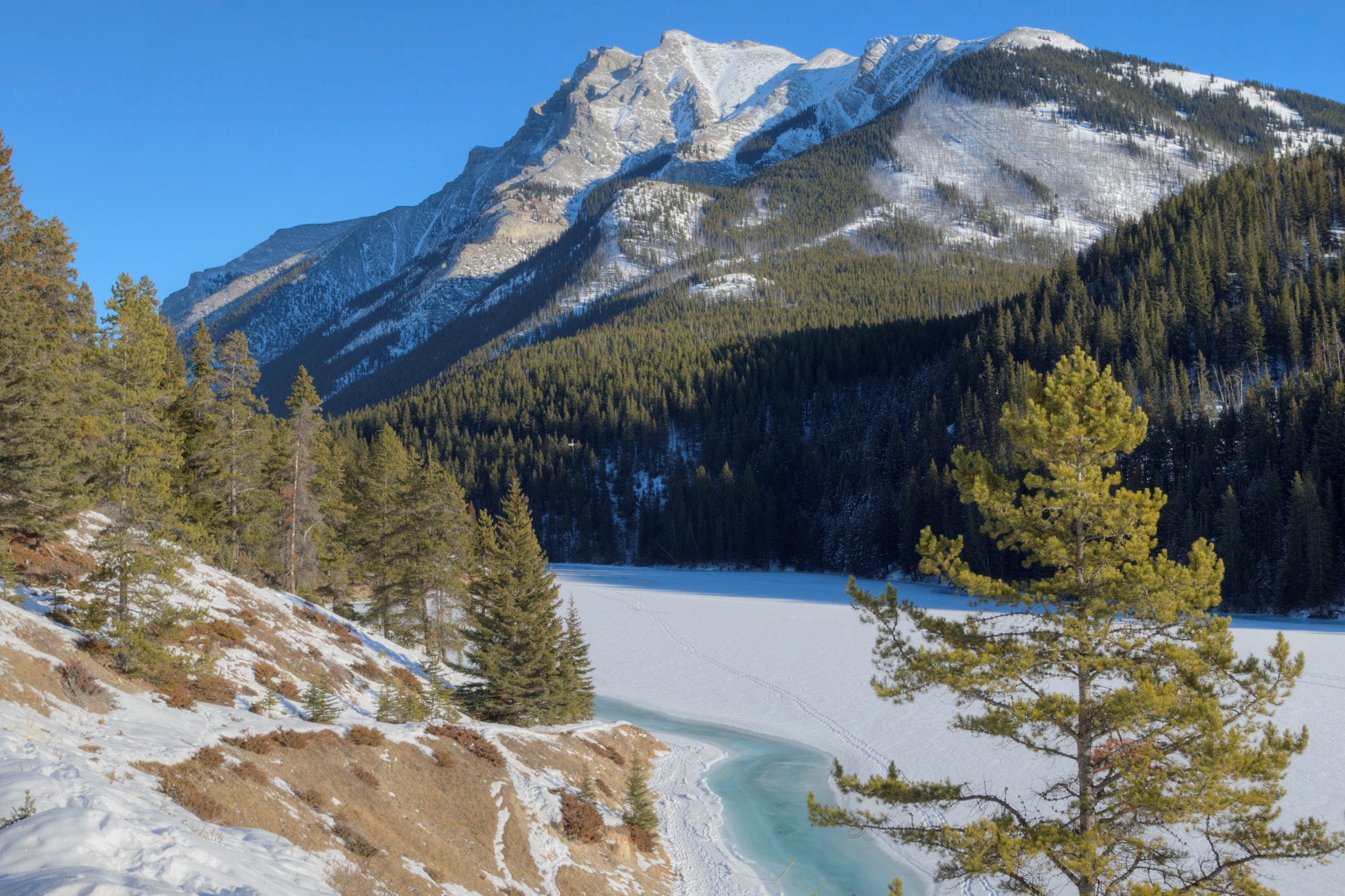 Tamron SP 24-70mm F2.8 Di VC USD sample photo. Winter in banff photography