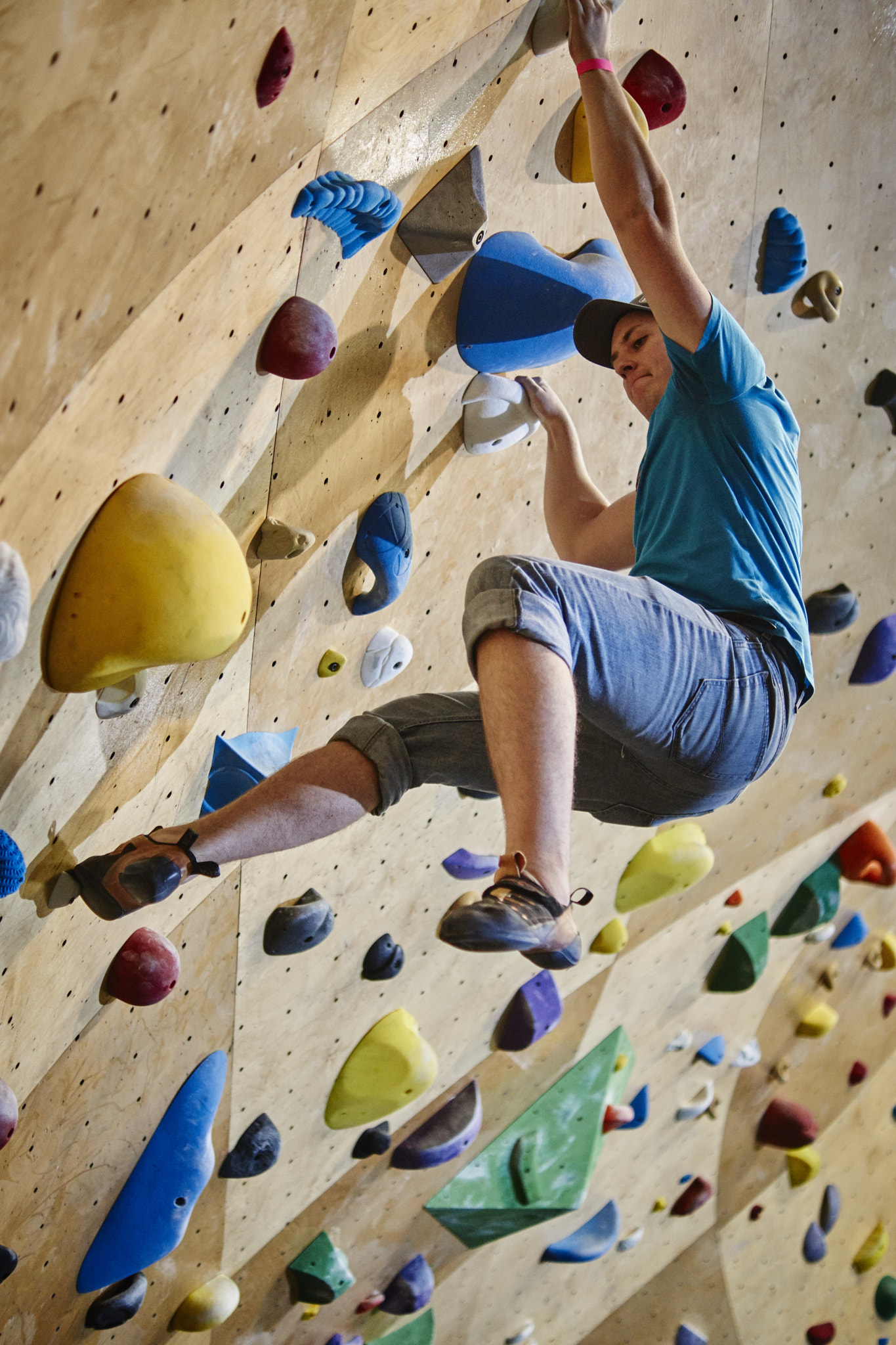 Sony SLT-A77 + Sony DT 35mm F1.8 SAM sample photo. Dinamik climbing comp photography