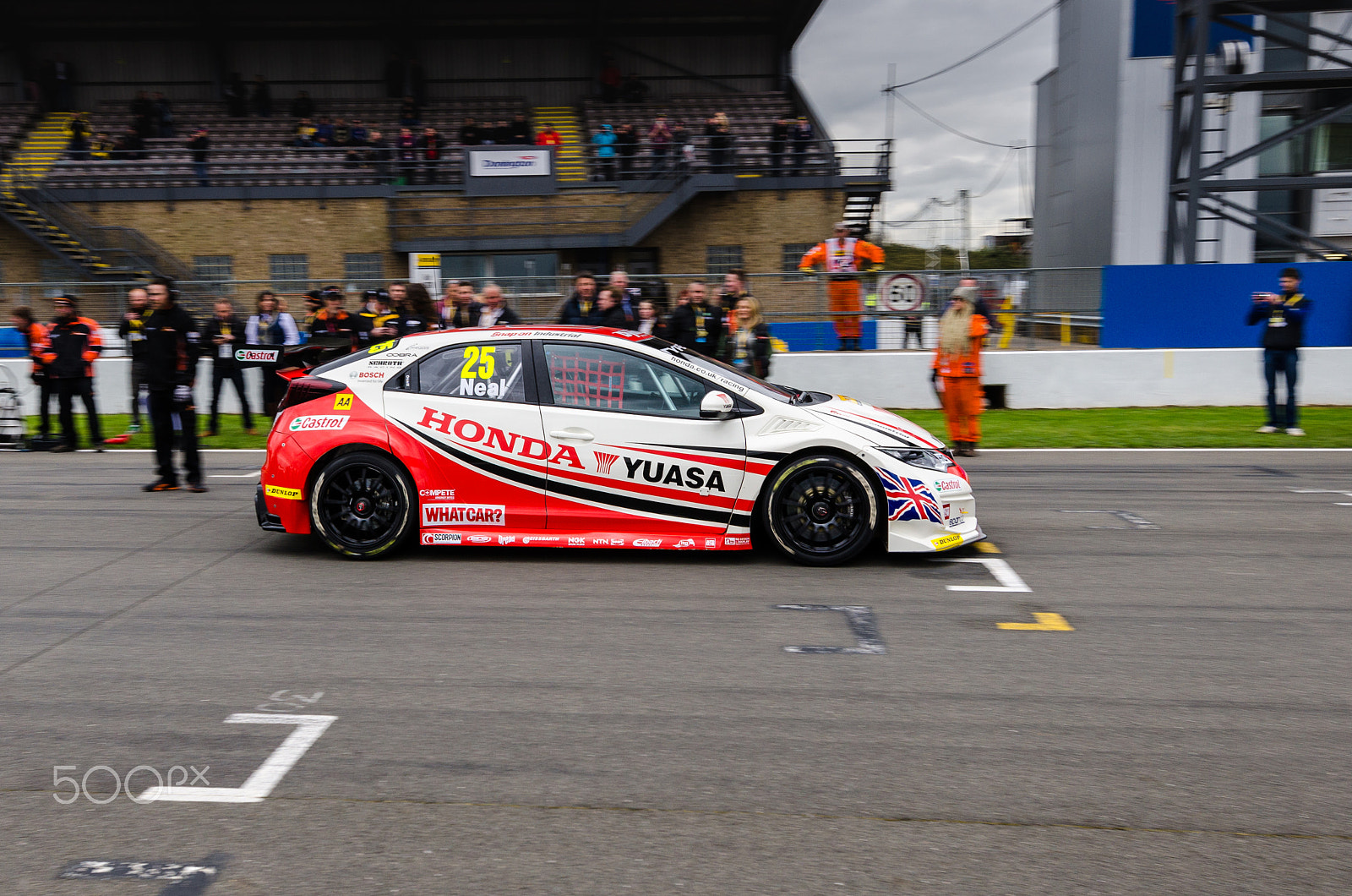 Nikon AF-S Nikkor 16-35mm F4G ED VR sample photo. Btcc donington 2015 photography