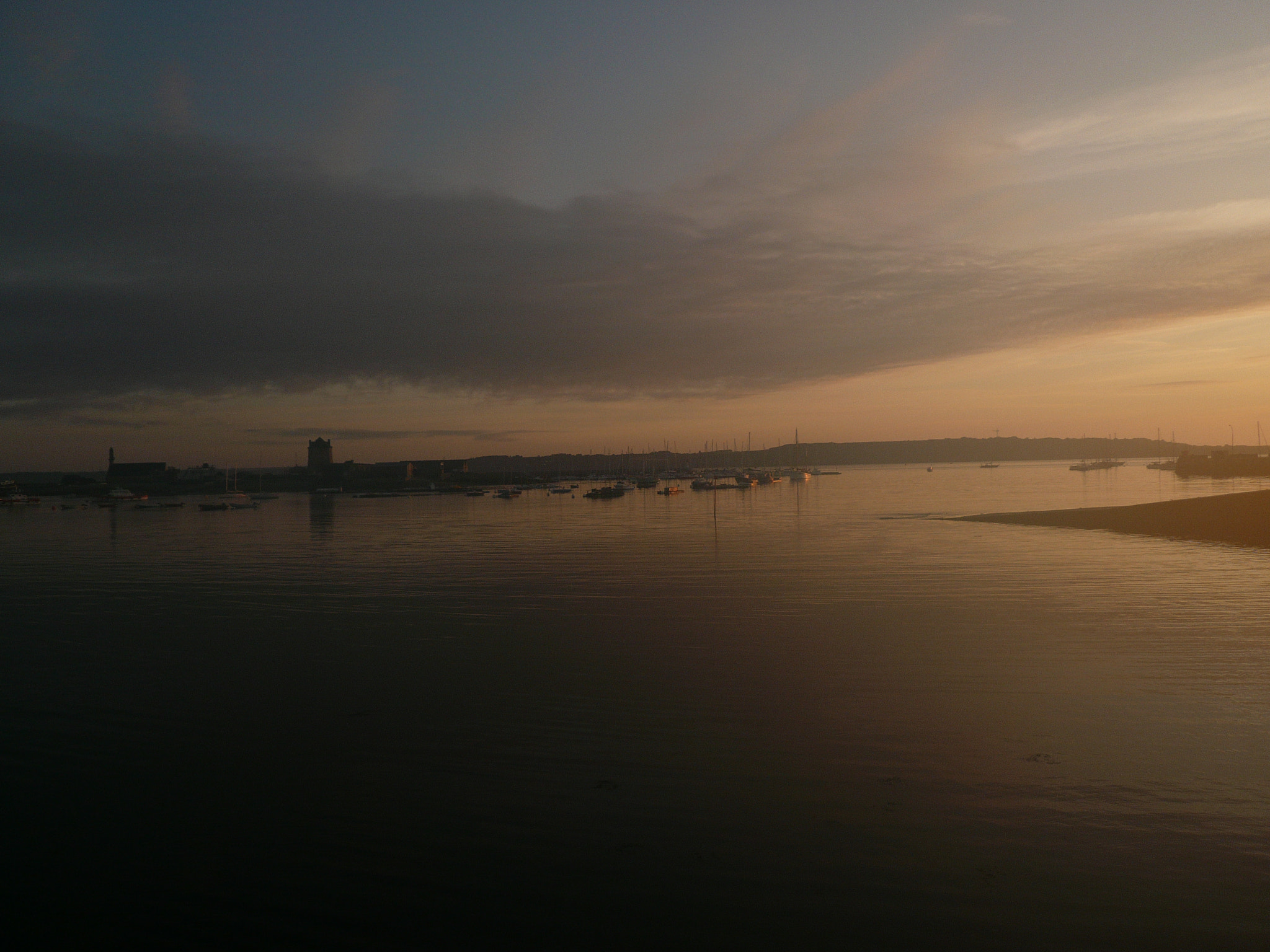 Panasonic DMC-FX100 sample photo. Camaret, bretagne photography