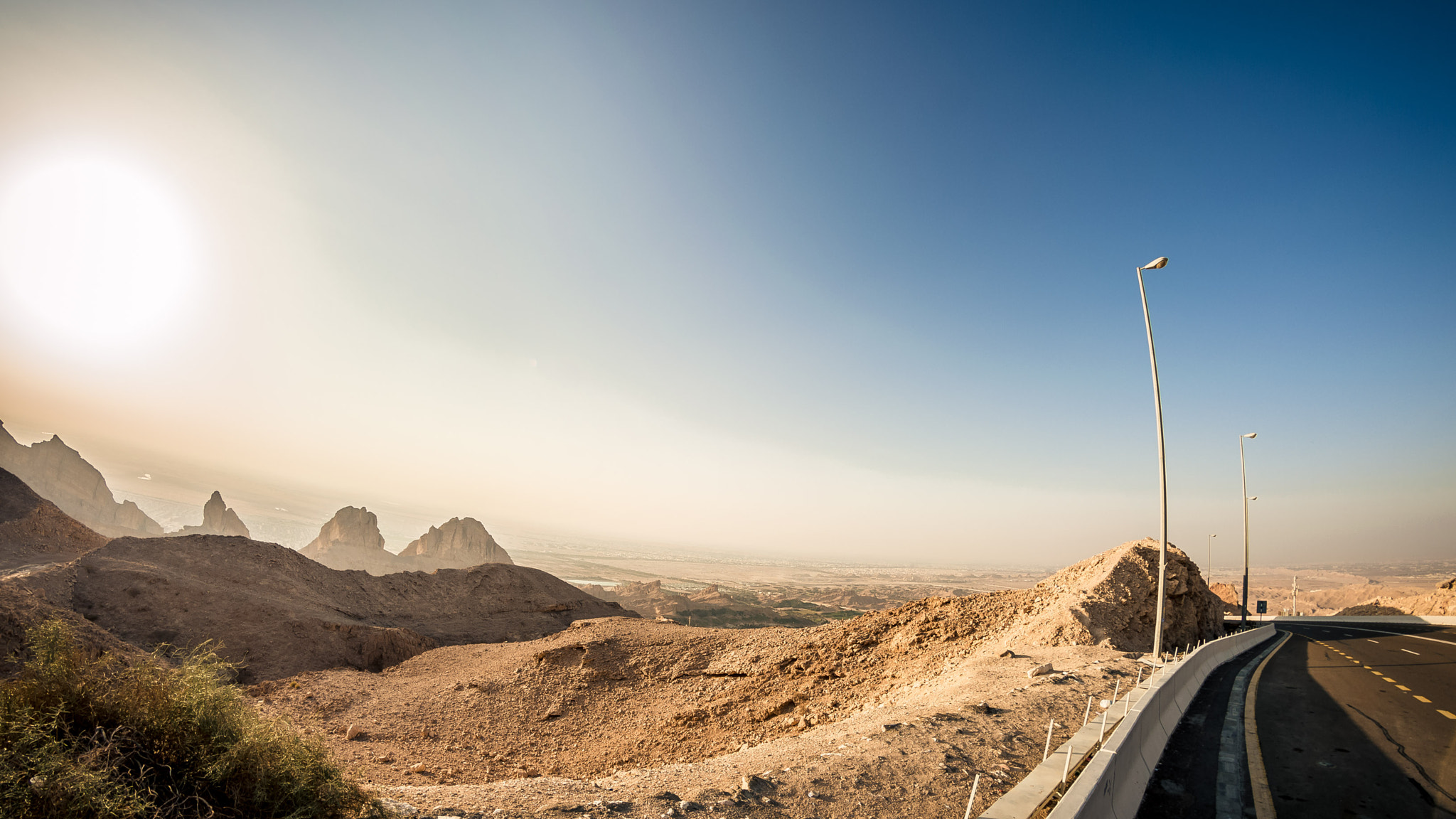 Nikon D3200 + Samyang 8mm F3.5 Aspherical IF MC Fisheye sample photo. On the way to the top photography