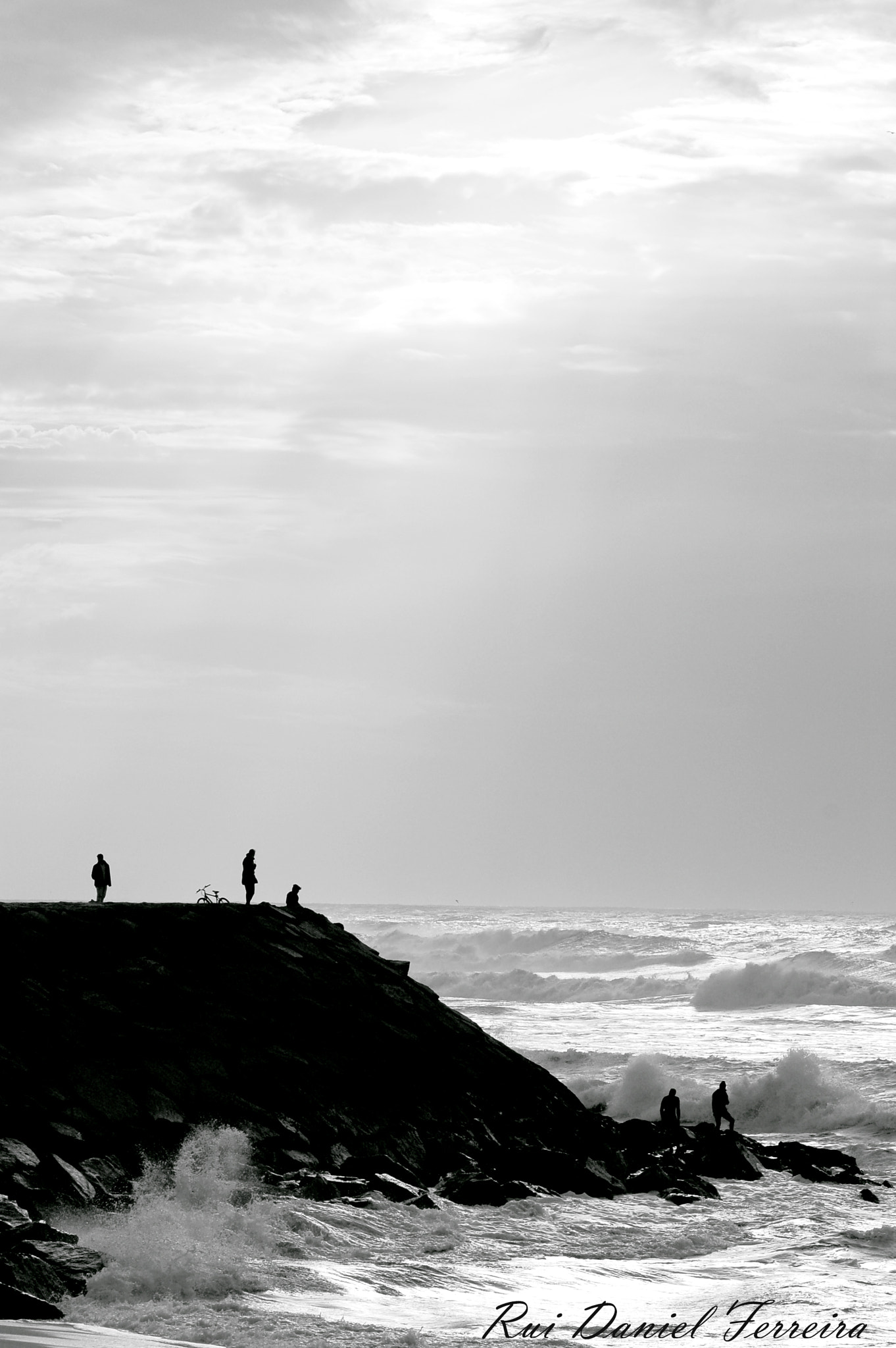 Nikon D50 sample photo. "como pode o mar não querer o chão?" photography