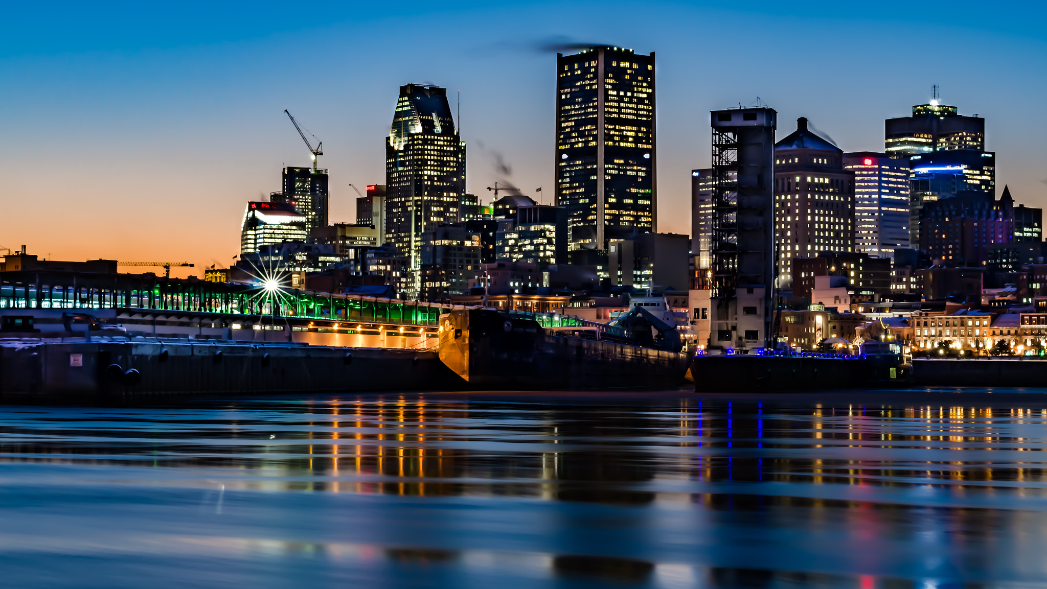 Nikon D5100 + Sigma 50mm F1.4 DG HSM Art sample photo. __sunset on montreal center__ photography