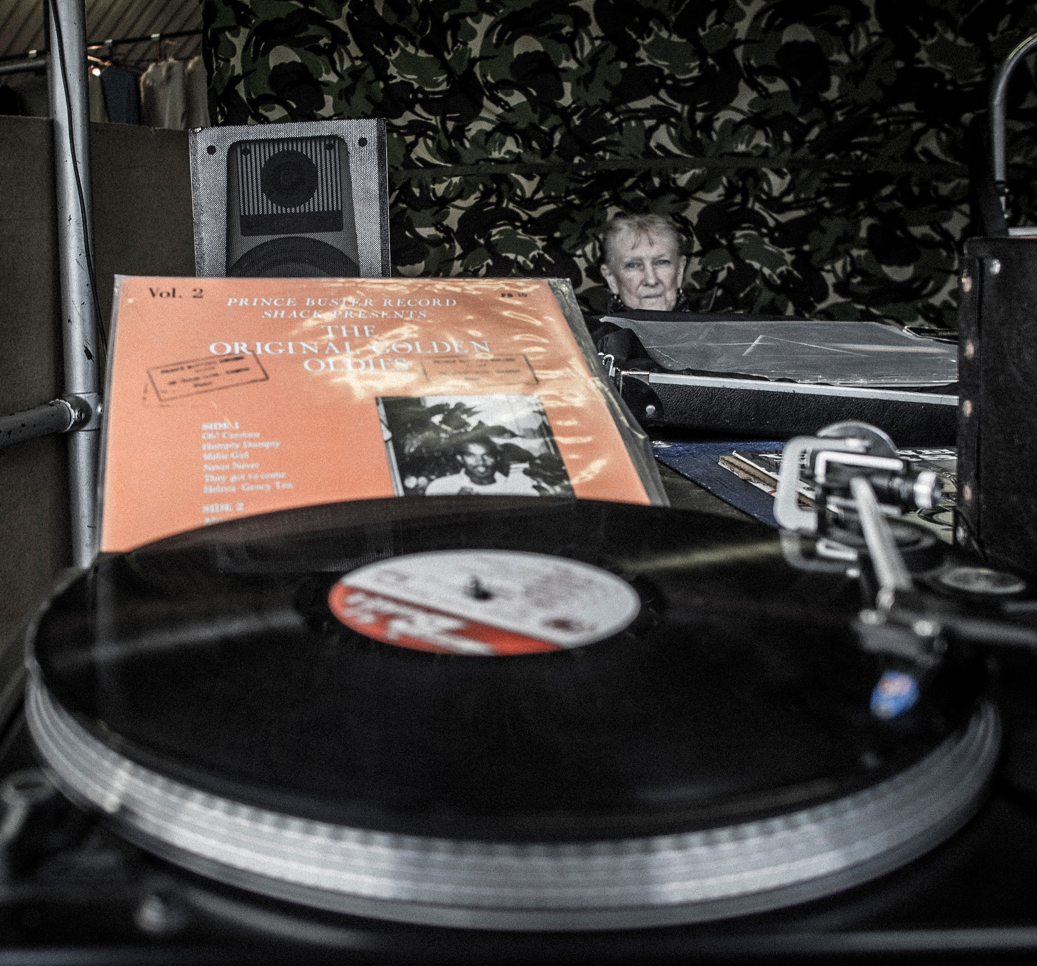 Olympus PEN E-P5 + OLYMPUS M.12mm F2.0 sample photo. Prince buster fan photography
