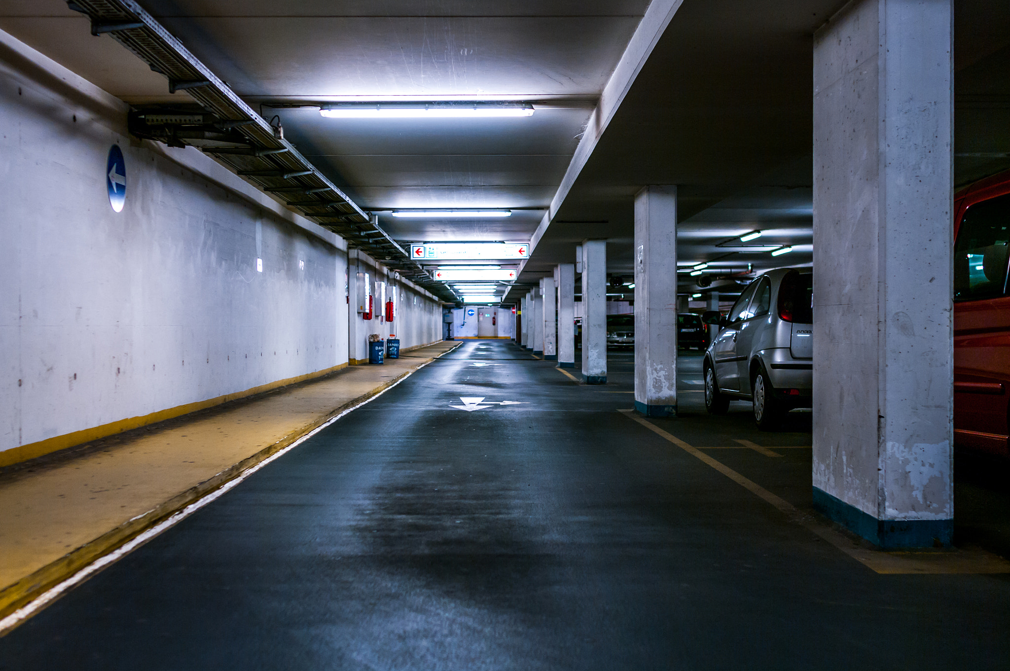 Pentax K20D sample photo. Parking garage photography