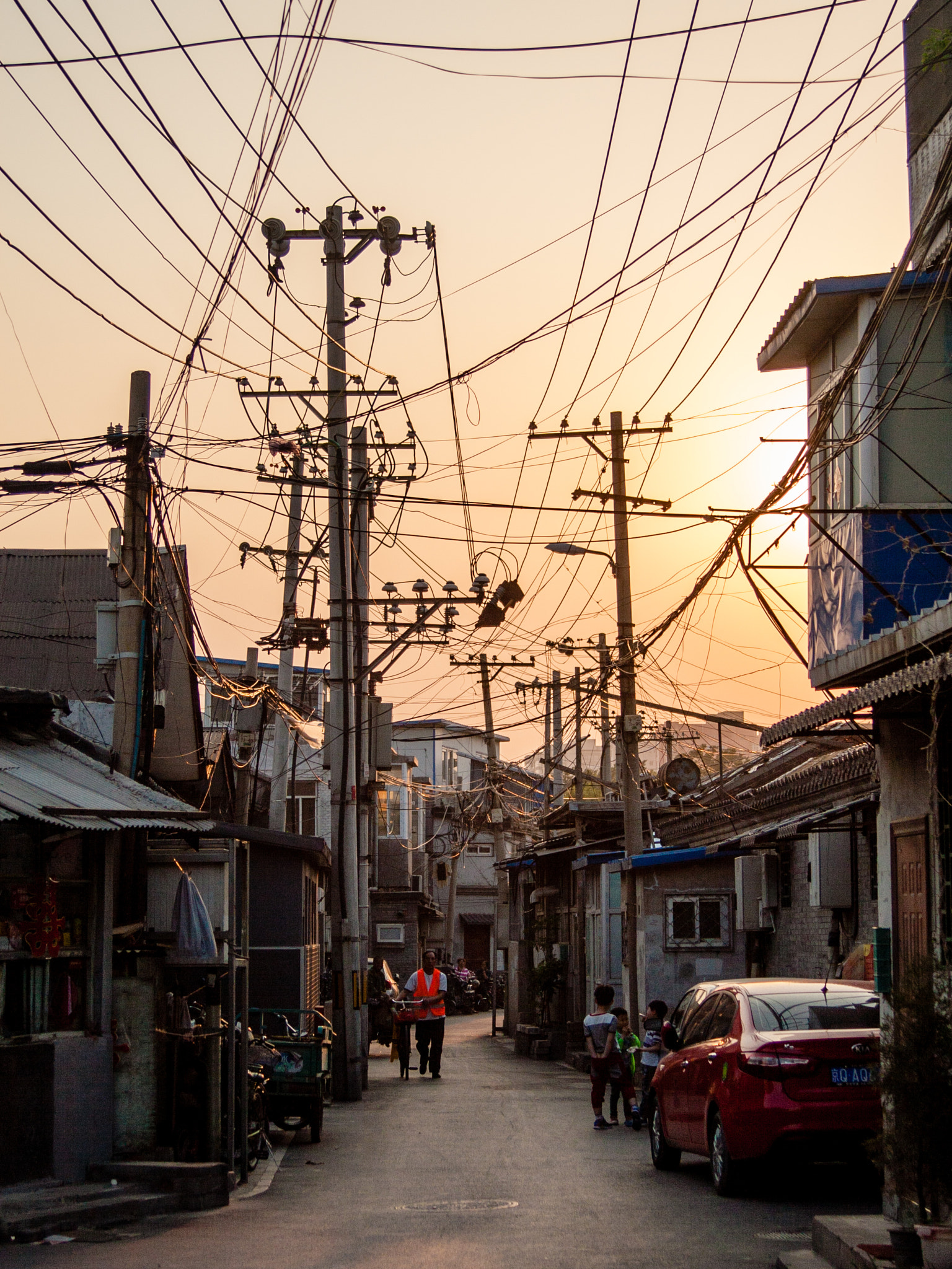 Canon EF 35-135mm f/4-5.6 USM sample photo. Hutong photography