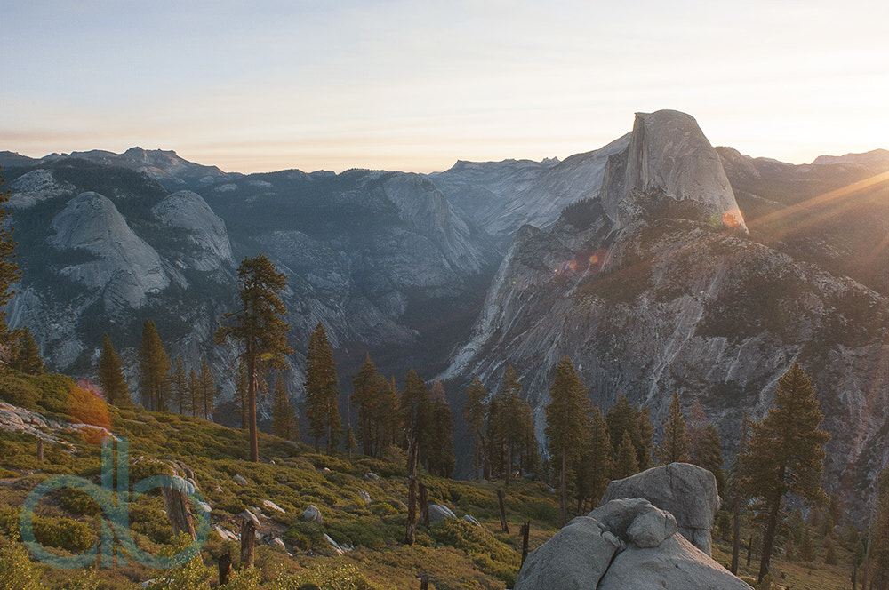 Nikon D300S + Nikon AF Nikkor 20mm F2.8D sample photo. Sunrise on half dome photography