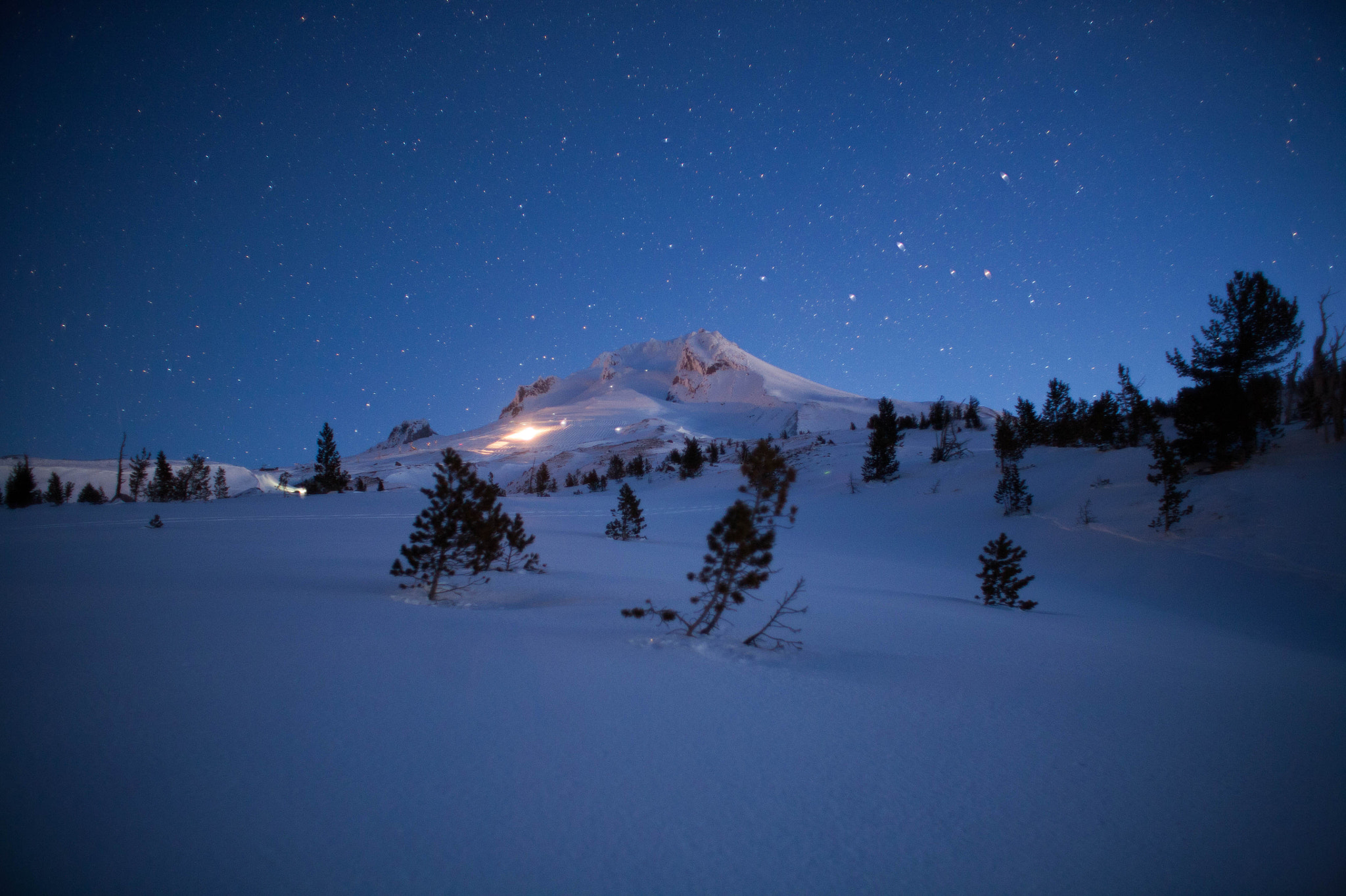 Canon EOS 5D + Canon EF 28mm F1.8 USM sample photo. Blue hour on my home mountain photography
