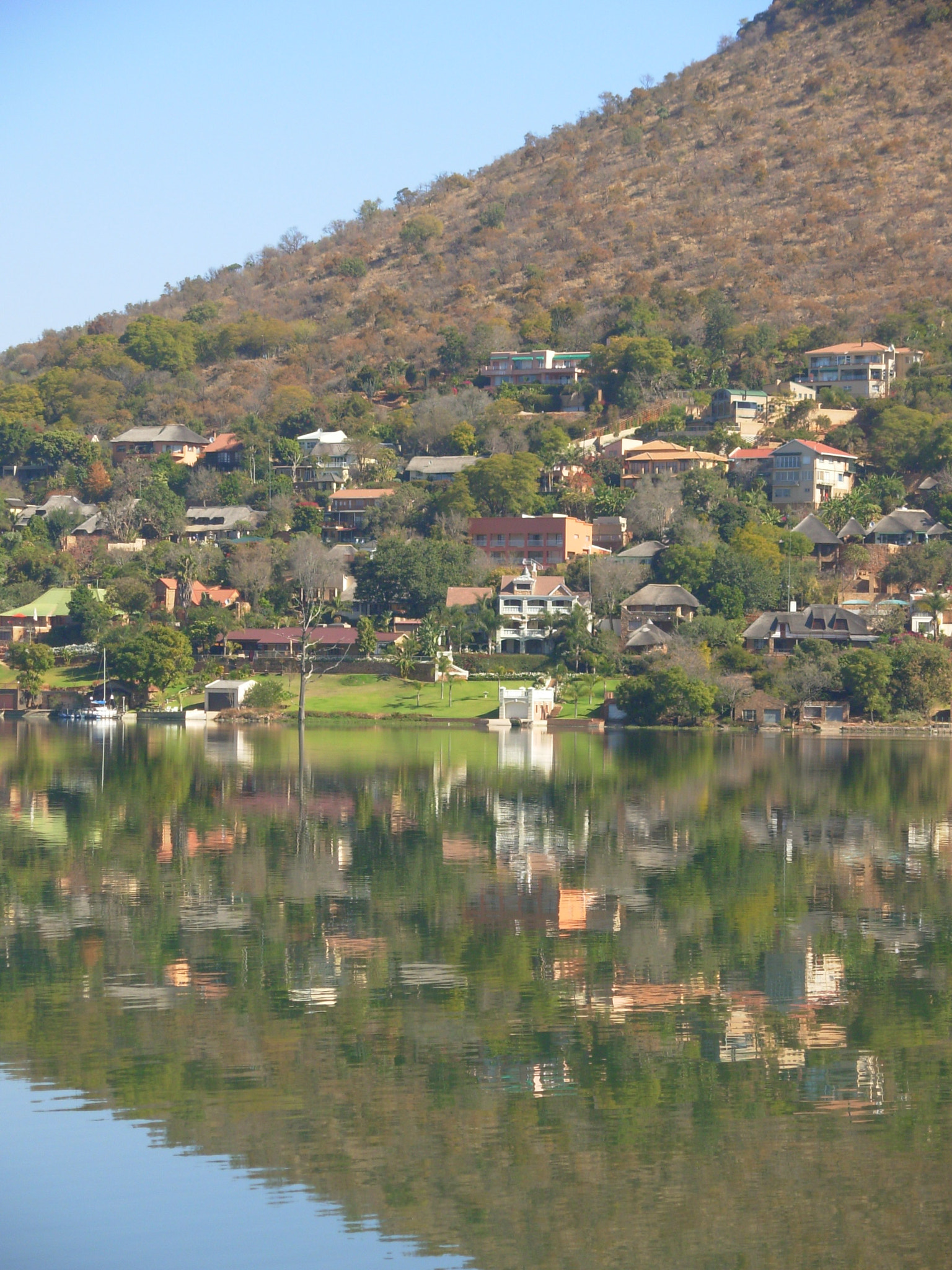 Nikon COOLPIX L1 sample photo. South africa, reflection photography