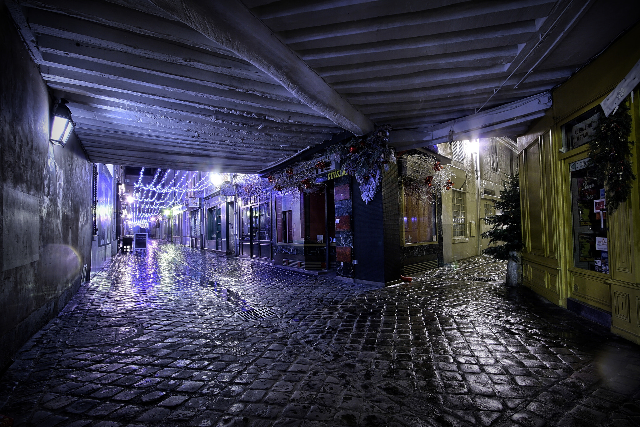 10.0 - 20.0 mm sample photo. Find your way photography