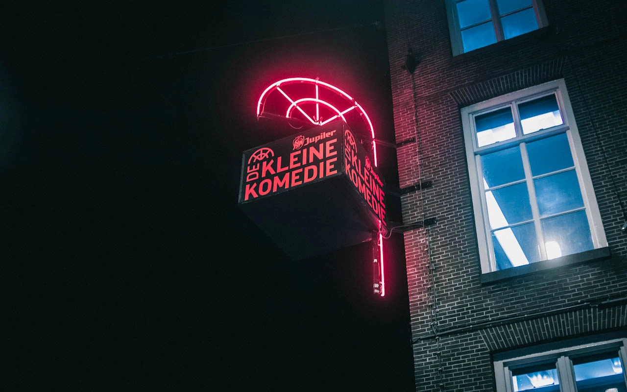 Canon EF 24-85mm F3.5-4.5 USM sample photo. De kleine komedie - amsterdam photography