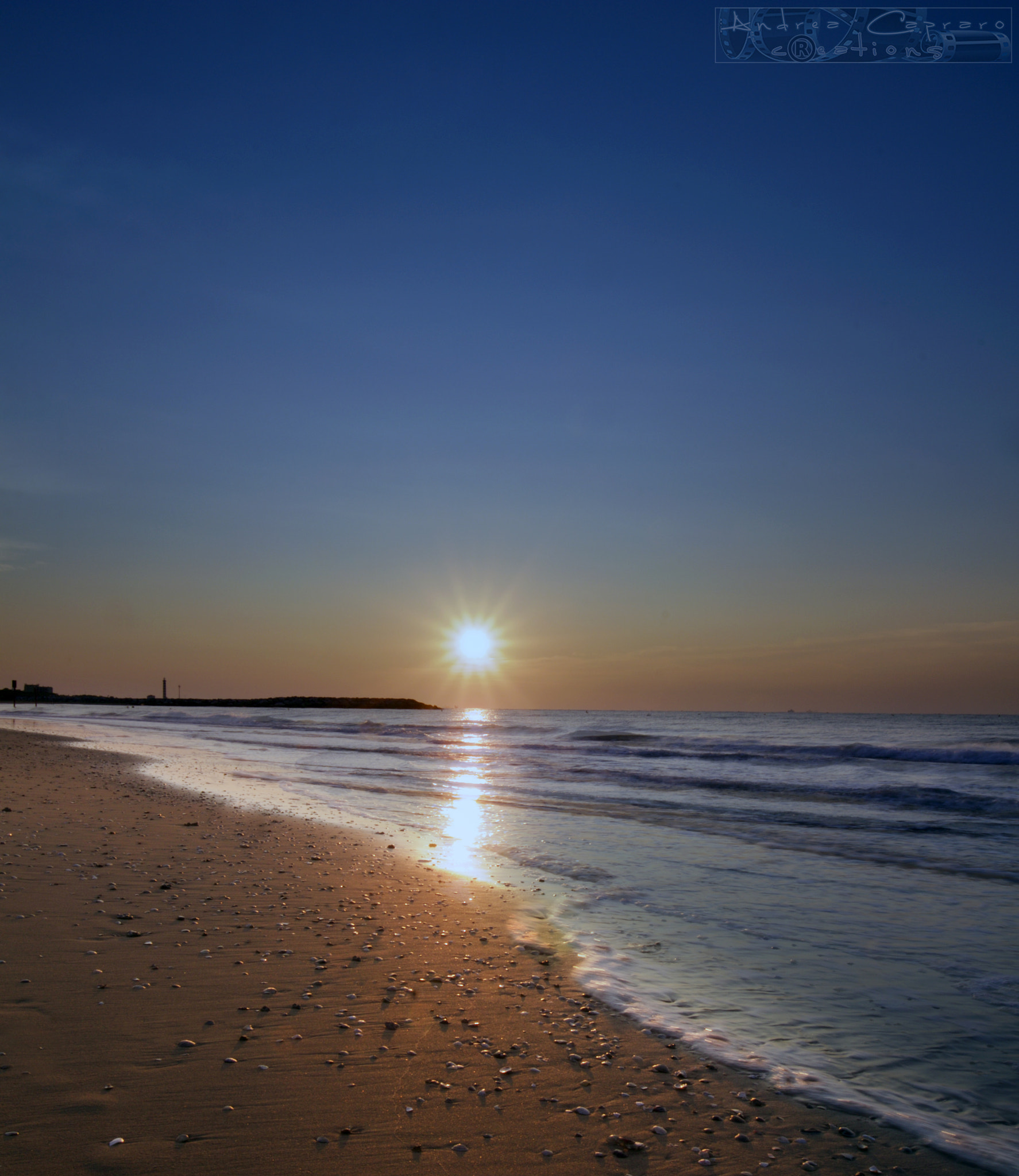Sigma 8-16mm F4.5-5.6 DC HSM sample photo. Sunrise in water. photography