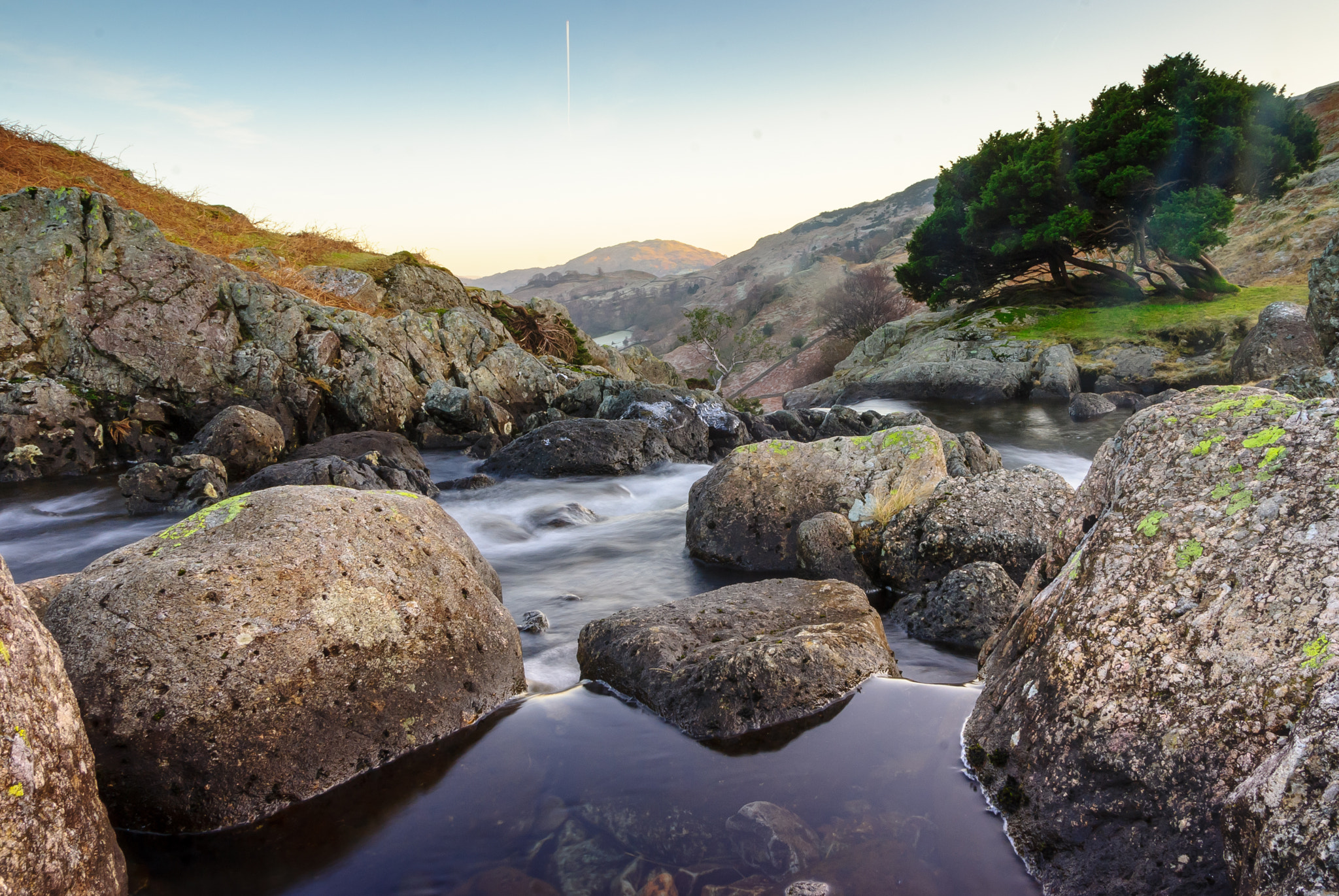 Sony Alpha DSLR-A300 sample photo. Rocks and stream photography