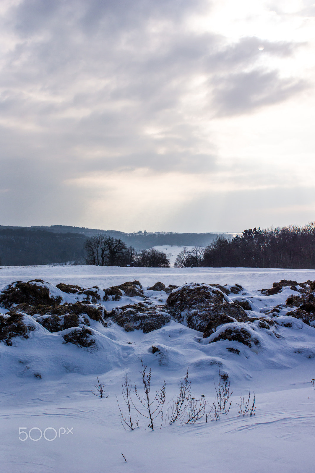 Sony Alpha NEX-7 + Sony 28mm F2.8 sample photo. Blue snow and orange sky photography