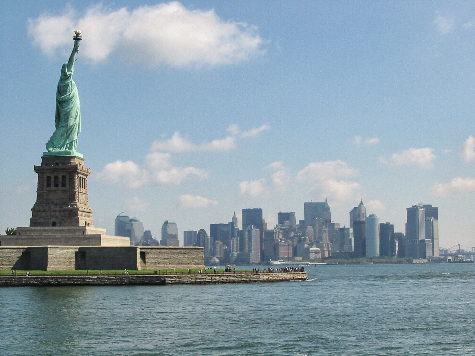 Canon POWERSHOT A20 sample photo. Statue of liberty photography