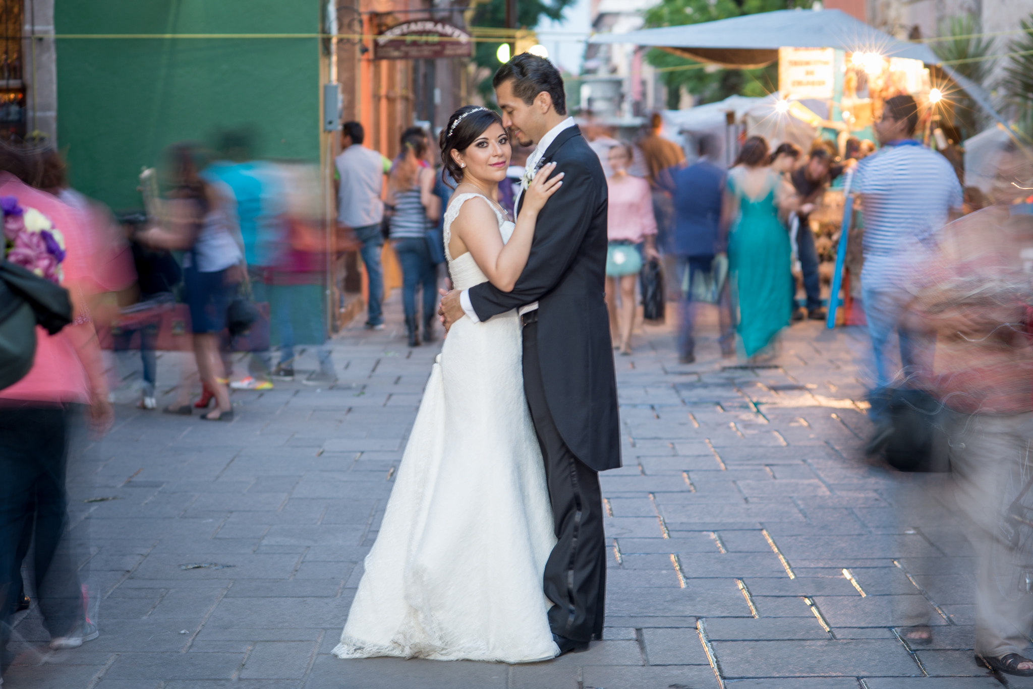 AF Nikkor 85mm f/1.8 sample photo. Wedding moments photography