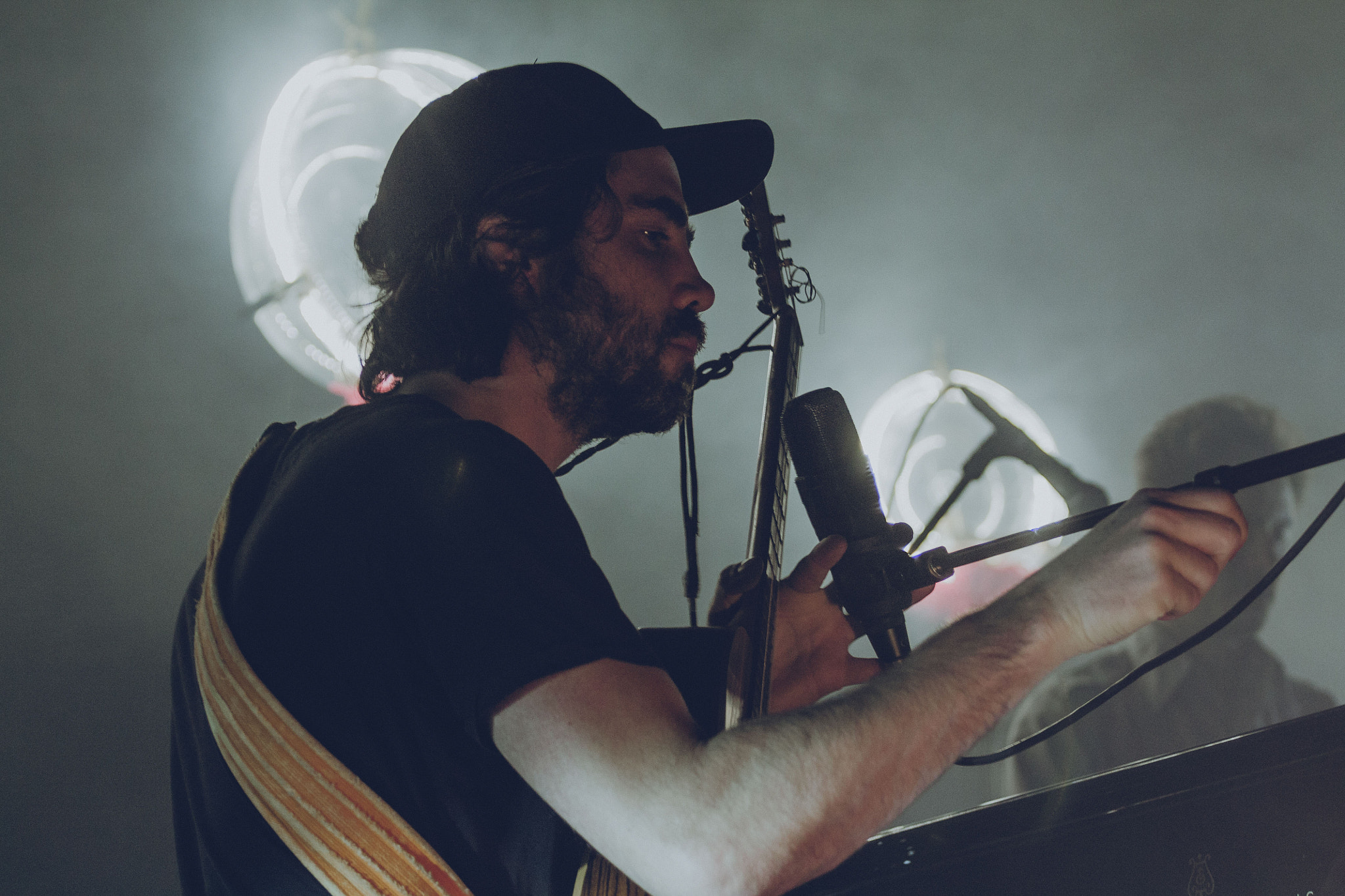 Canon EOS 450D (EOS Rebel XSi / EOS Kiss X2) + Canon EF 70-200mm F4L USM sample photo. Patrick watson @mexefest 2015 photography