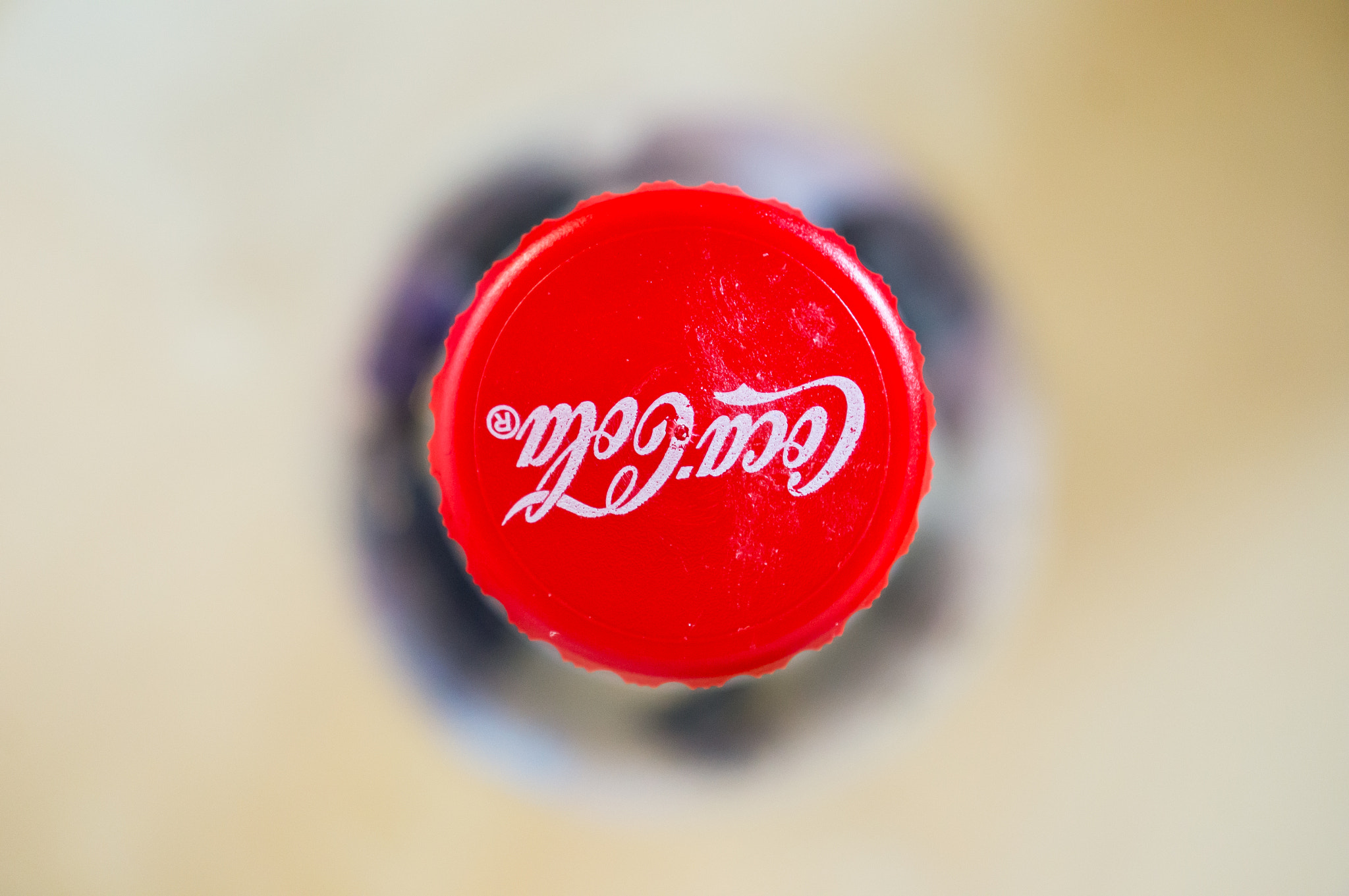 Sony Alpha NEX-5N + Sony E 30mm F3.5 Macro sample photo. Bottle cap photography