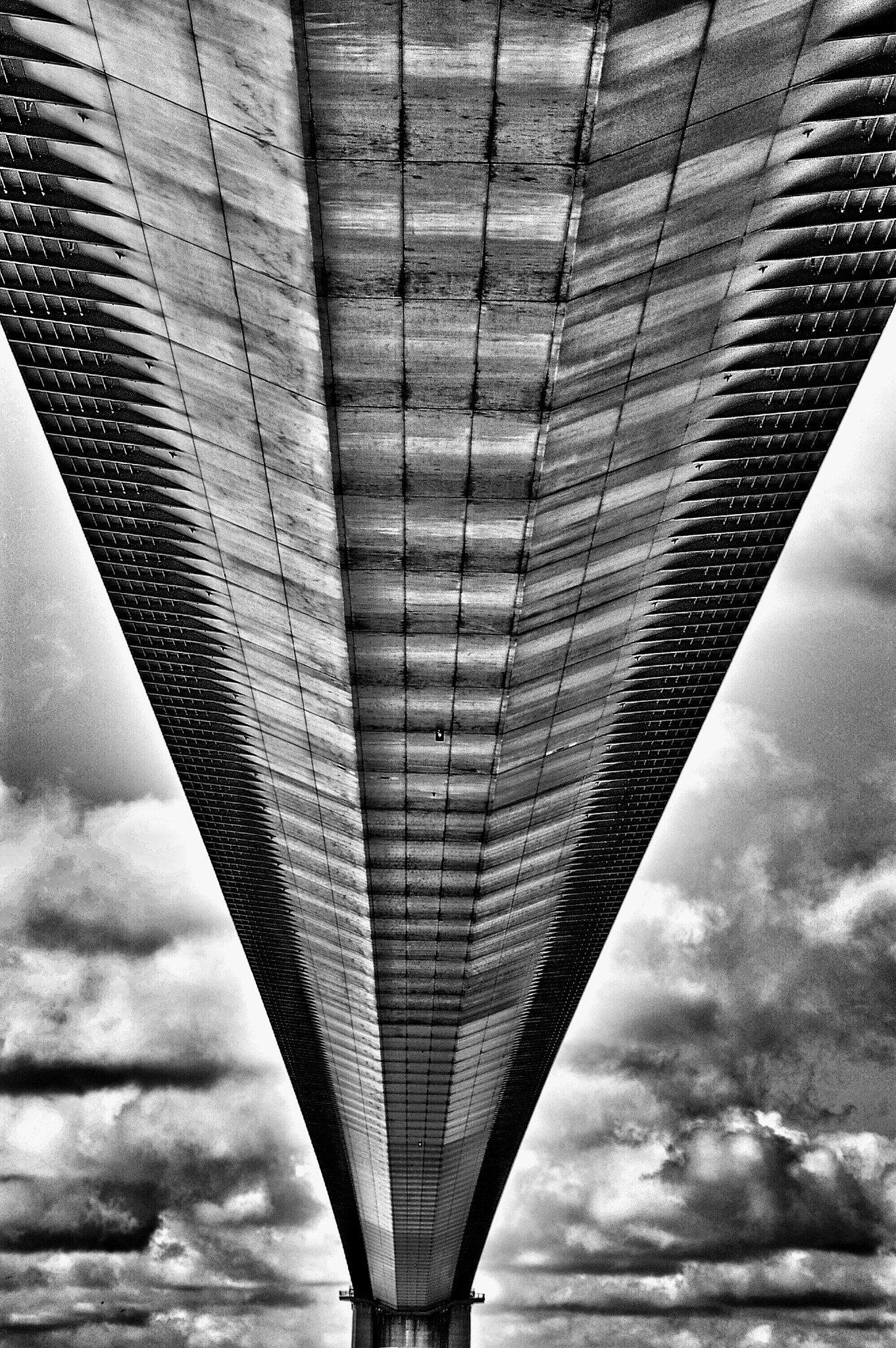 Samsung GX-1S sample photo. The humber bridge, once the longest suspension bridge in the world. photography