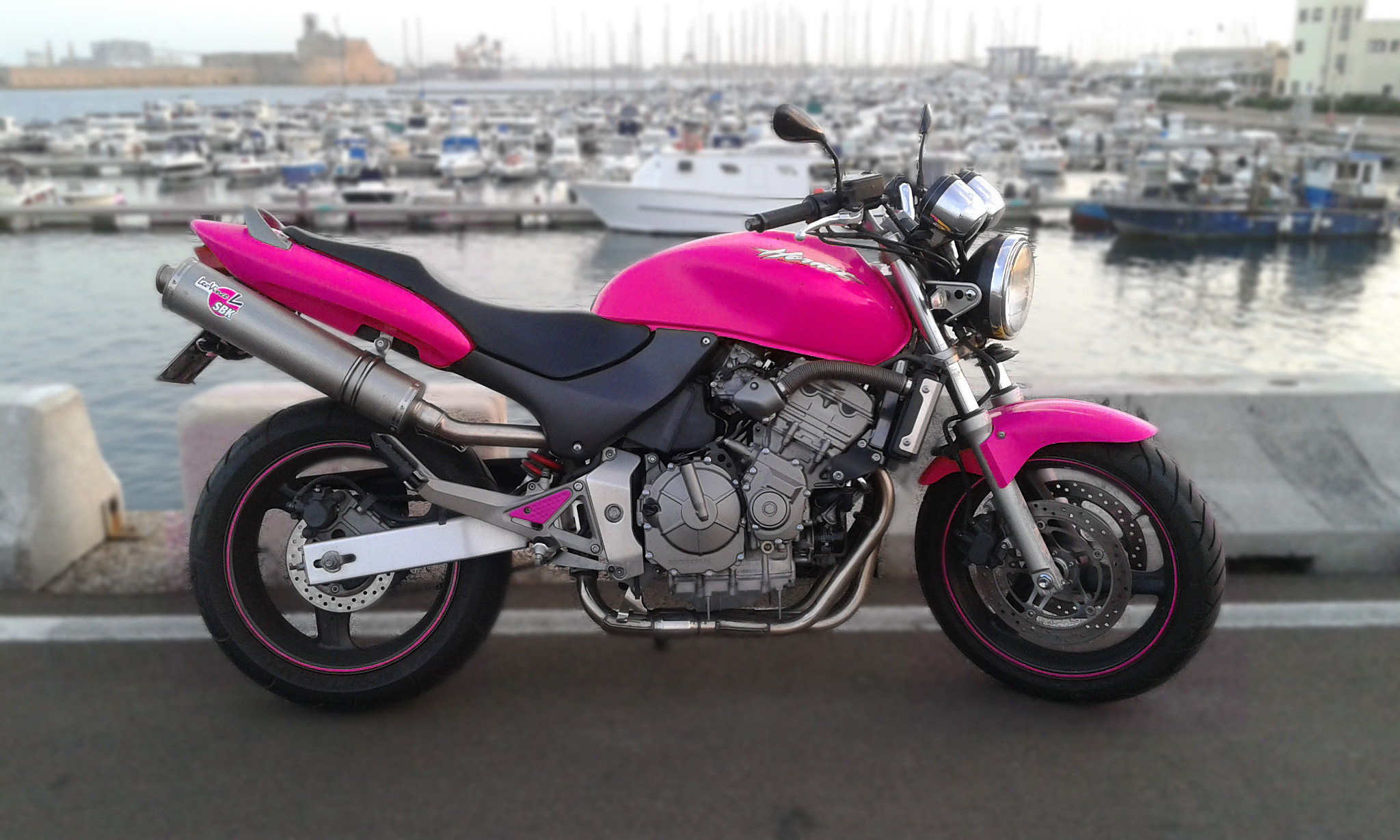 Samsung Galaxy Core Plus sample photo. Honda hornet 600 photography