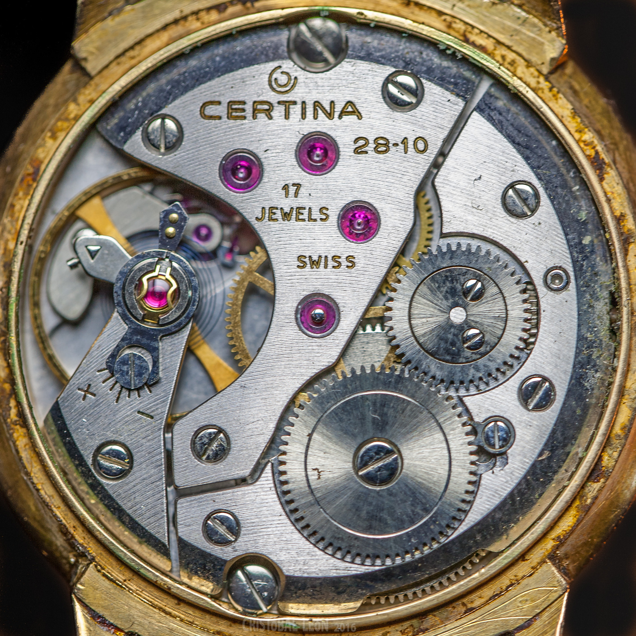 Canon EOS 5D + Canon EF 100mm F2.8L Macro IS USM sample photo. My grandfather's watch photography