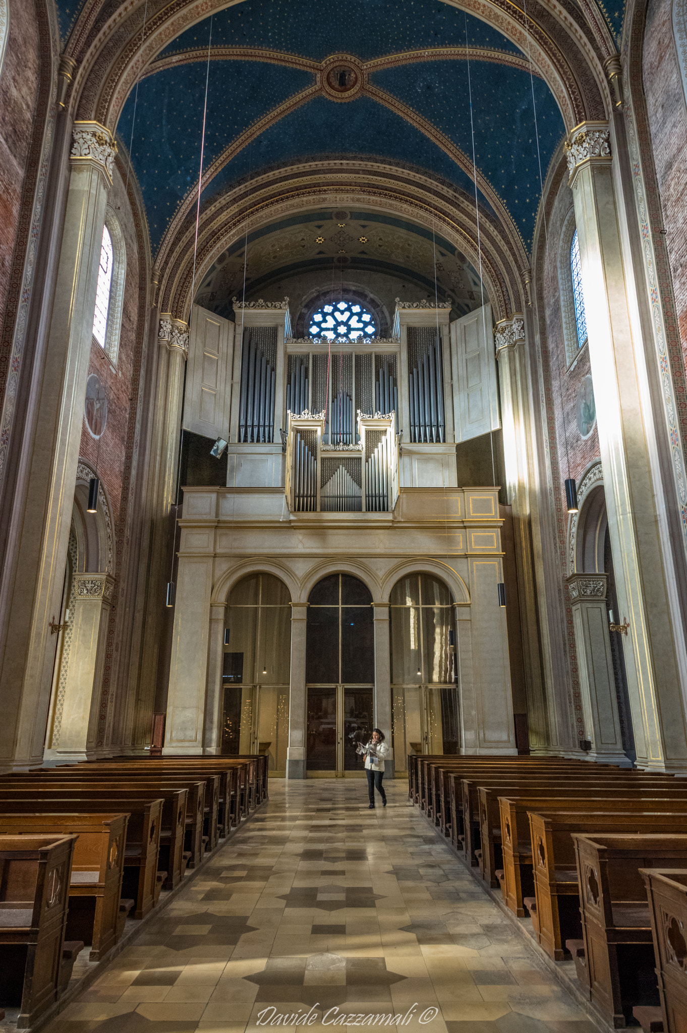 Sigma 8-16mm F4.5-5.6 DC HSM sample photo. Ludwigskirche photography