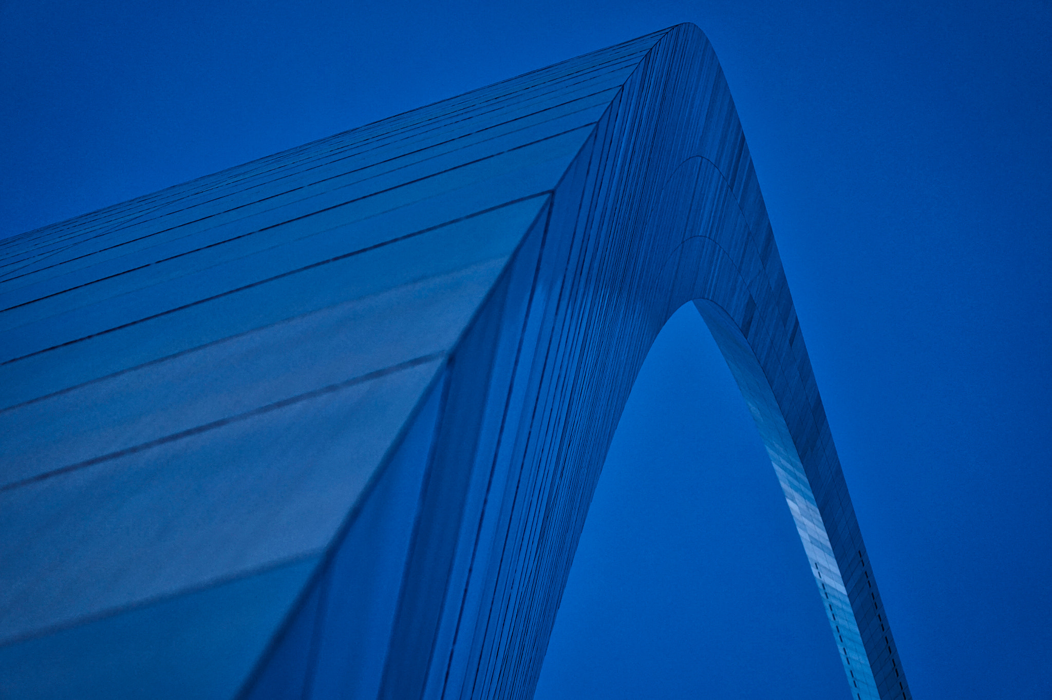 Sony Alpha a5000 (ILCE 5000) + Sony E 50mm F1.8 OSS sample photo. St. louis arch photography