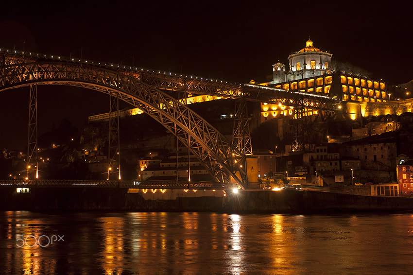 Nikon AF-S Nikkor 28-70mm F2.8 ED-IF sample photo. Porto photography