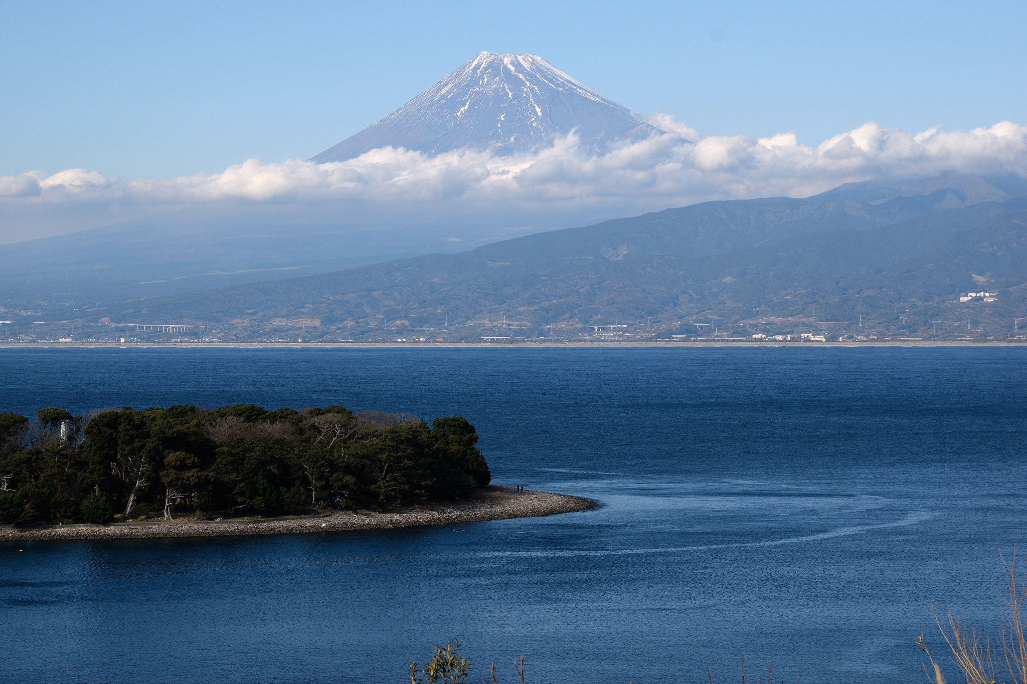 Sigma 17-70mm F2.8-4 DC Macro OS HSM | C sample photo. Mt.fuji20160110 photography