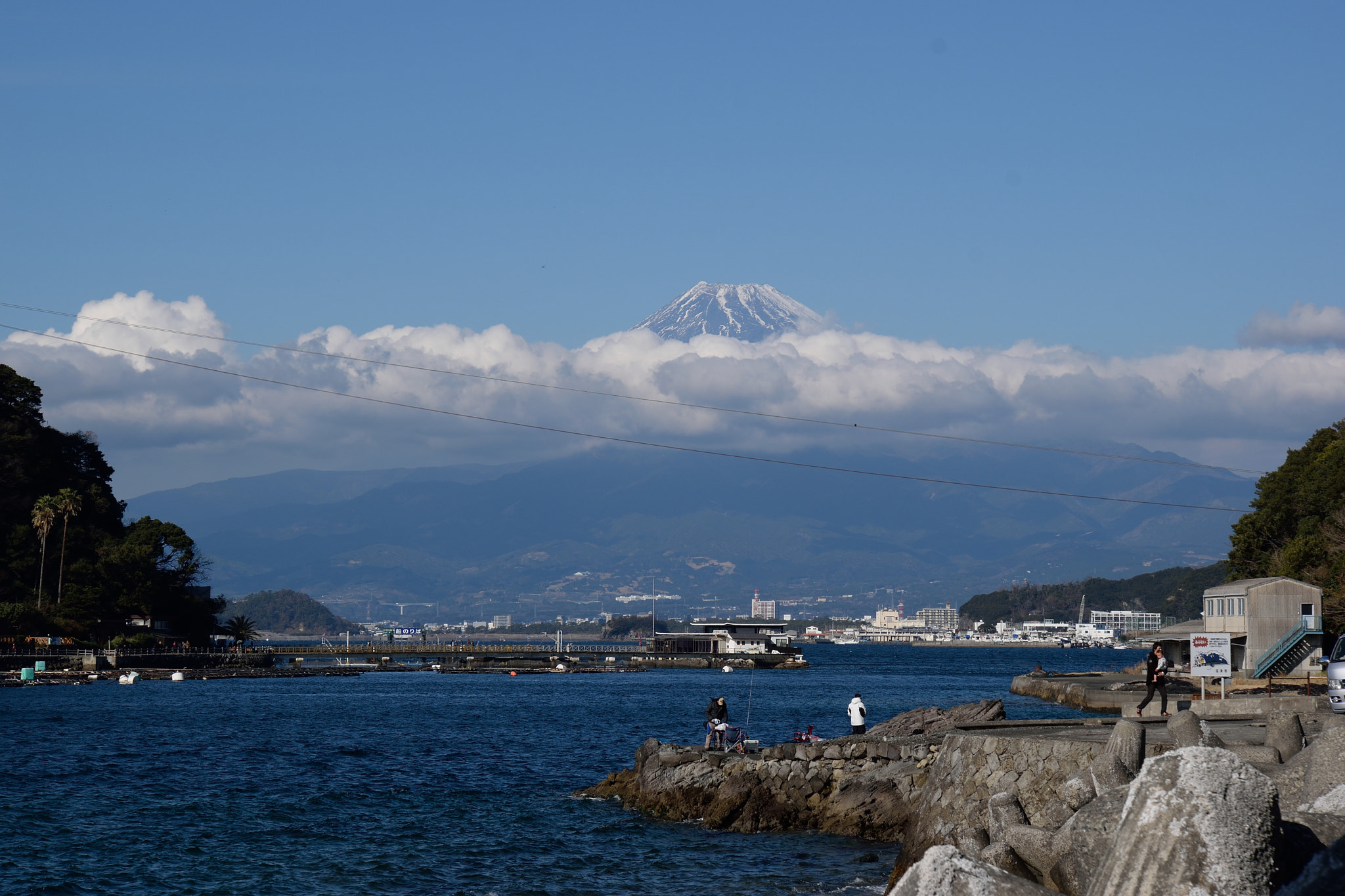 Sigma 17-70mm F2.8-4 DC Macro OS HSM | C sample photo. Mt.fuji20160110 photography