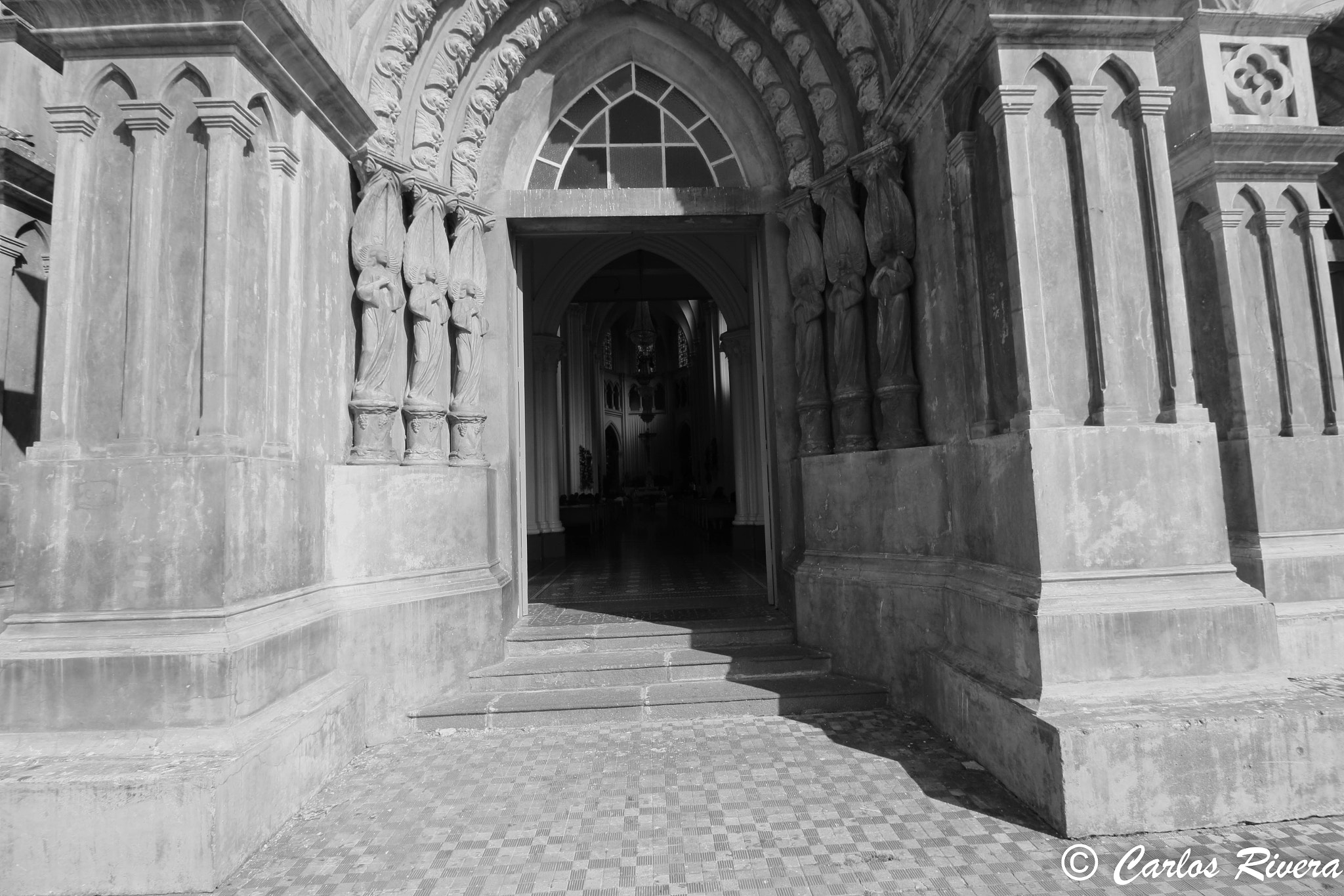 Canon EF-S 10-18mm F4.5–5.6 IS STM sample photo. Iglesia de coronado photography