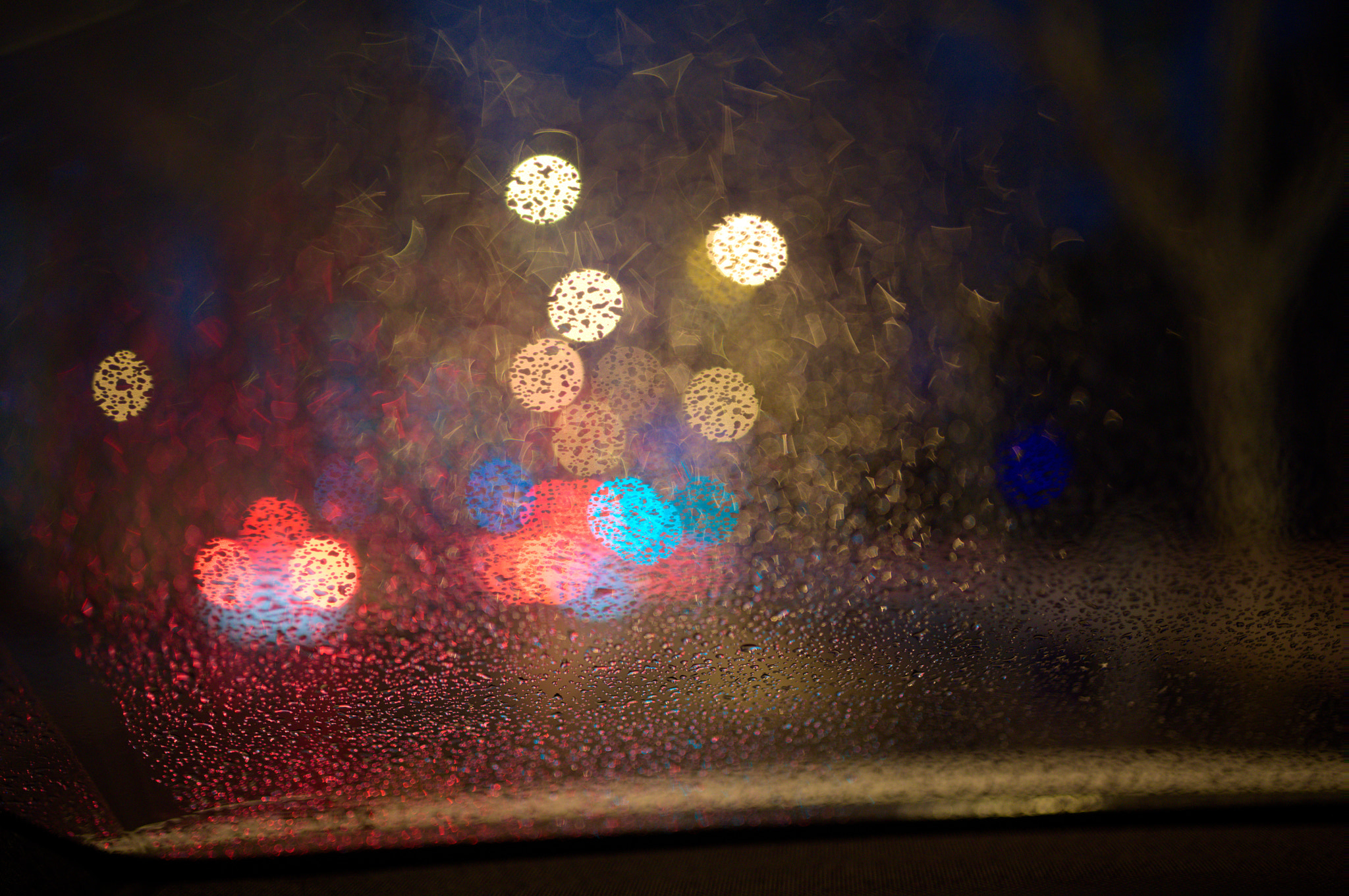 Sony a7R II + Sigma 35mm F1.4 DG HSM Art sample photo. Rainy window insde car photography