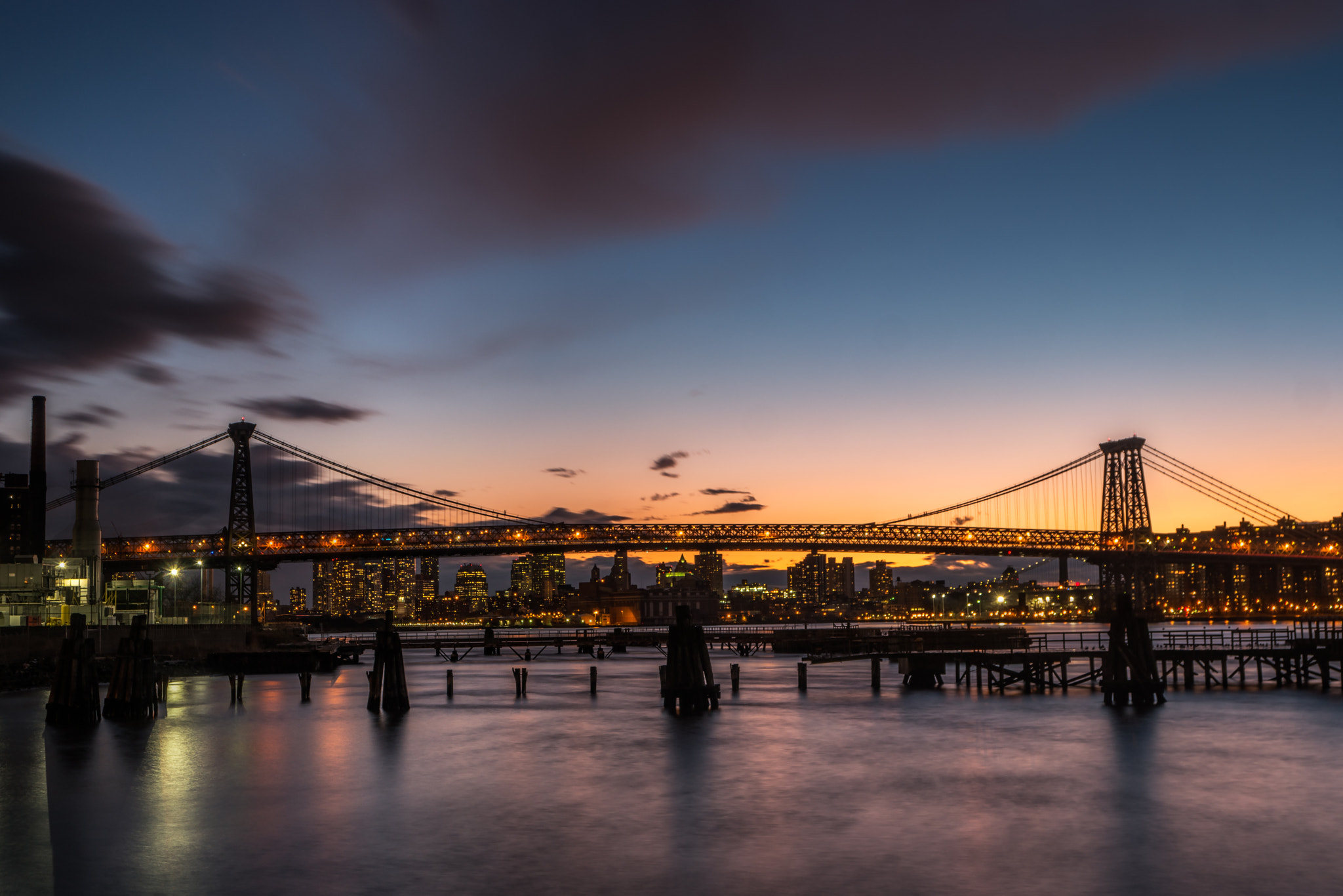 Samsung NX1 + Samsung NX 16-50mm F3.5-5.6 Power Zoom ED OIS sample photo. Williamsburg bridge photography